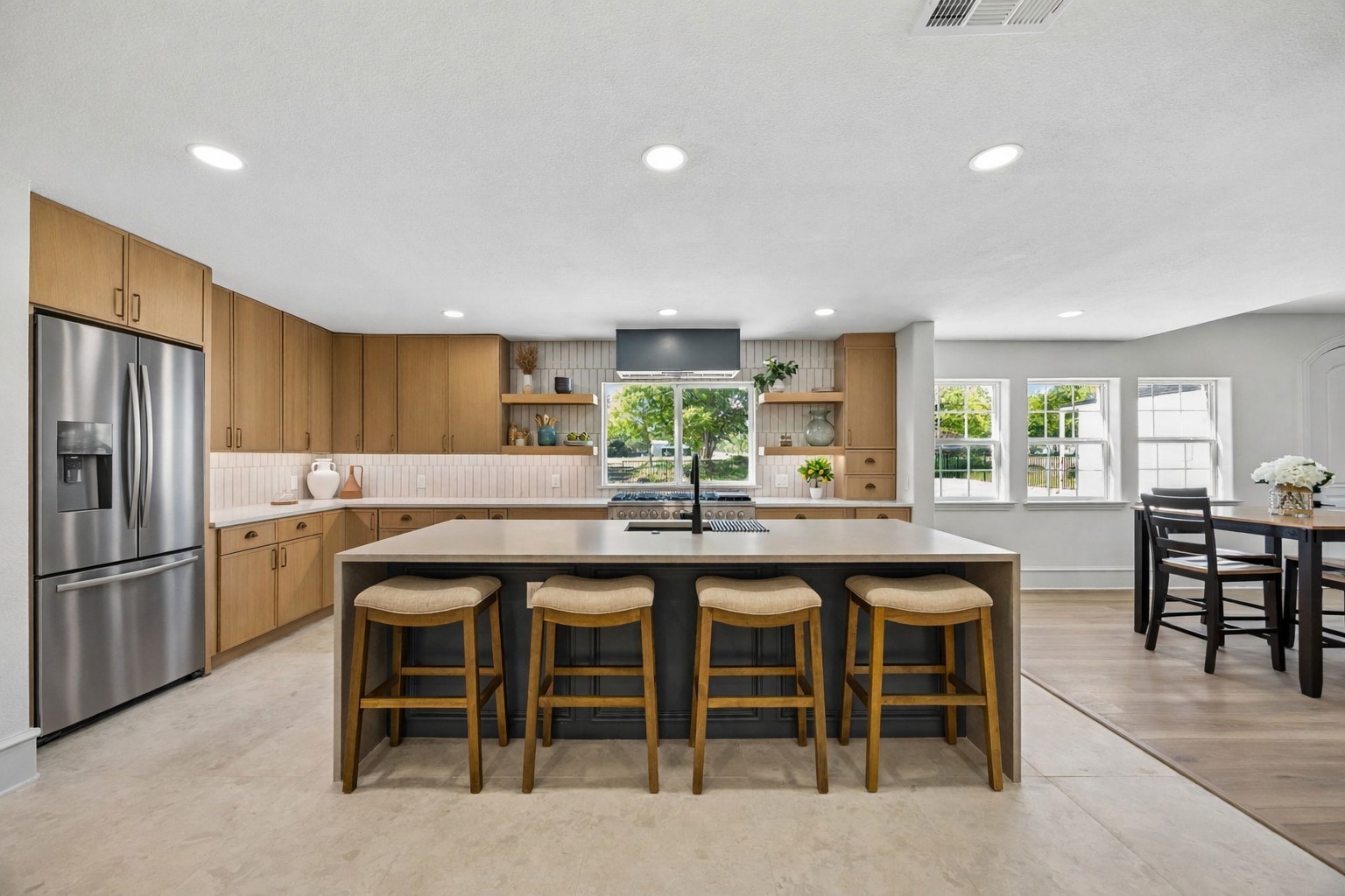 1260 Stacy Road