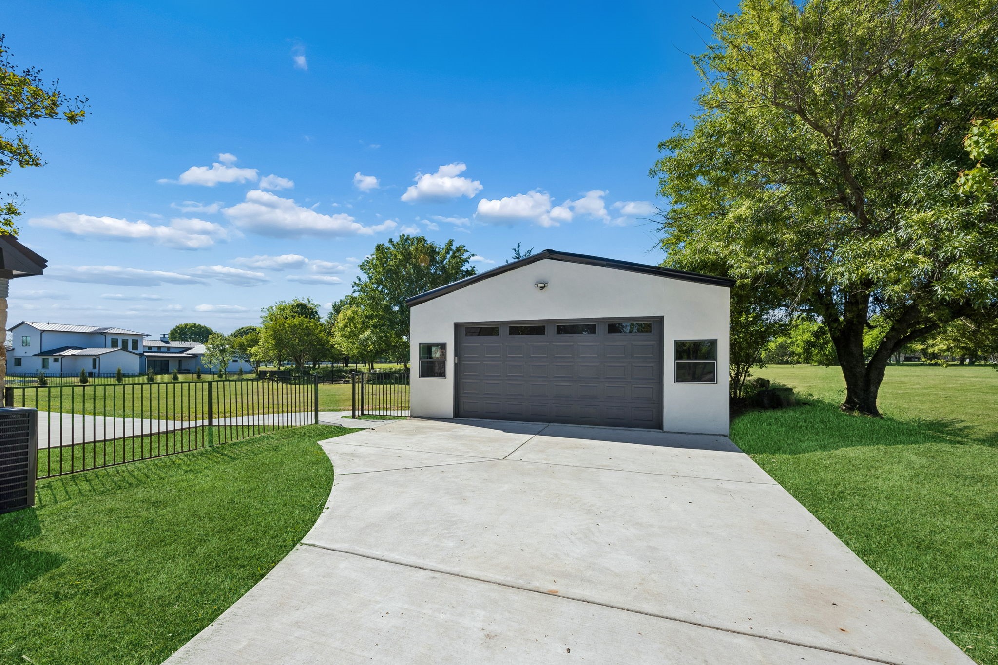 1260 Stacy Road