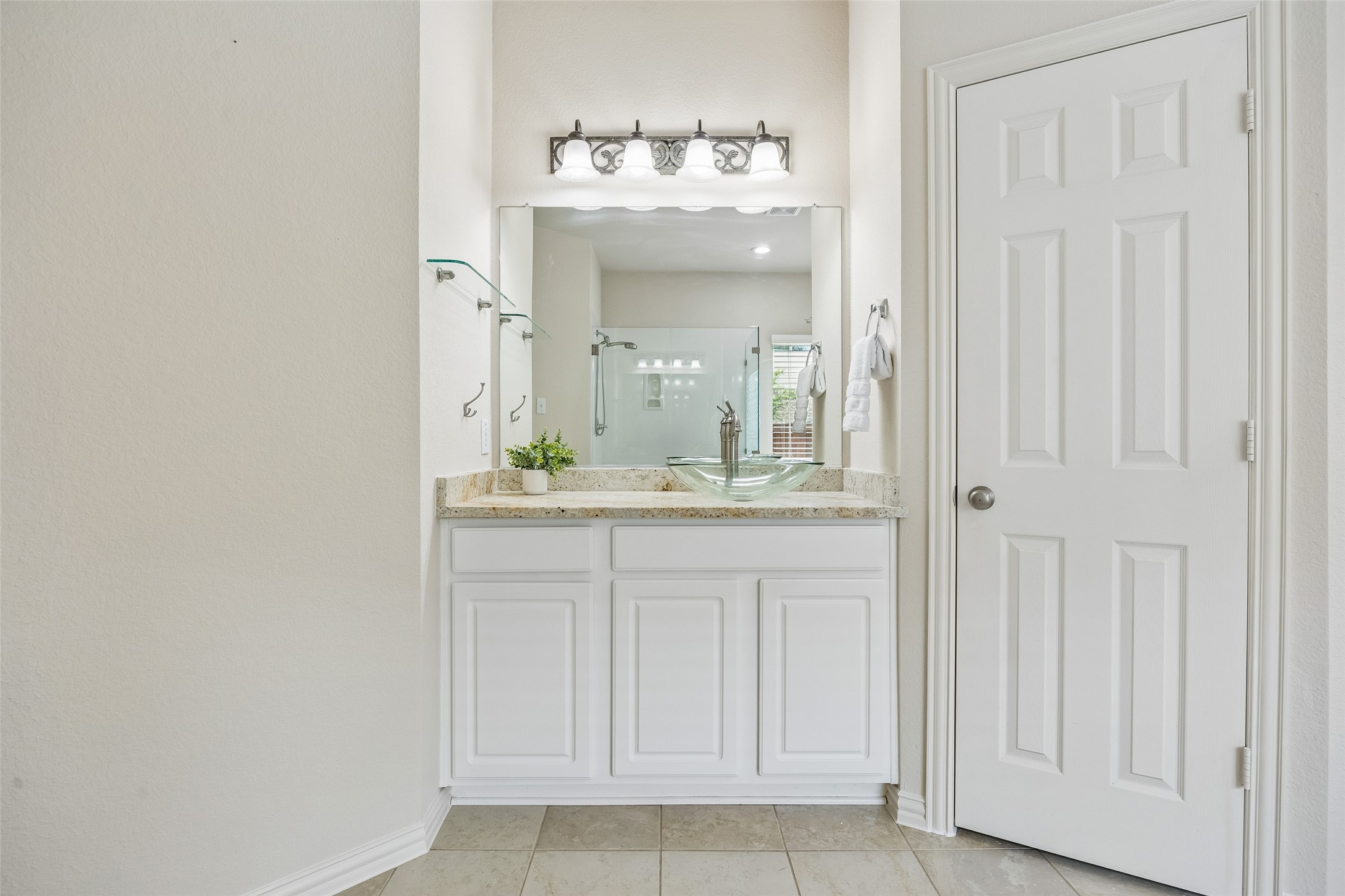 1717 Buckthorne Drive