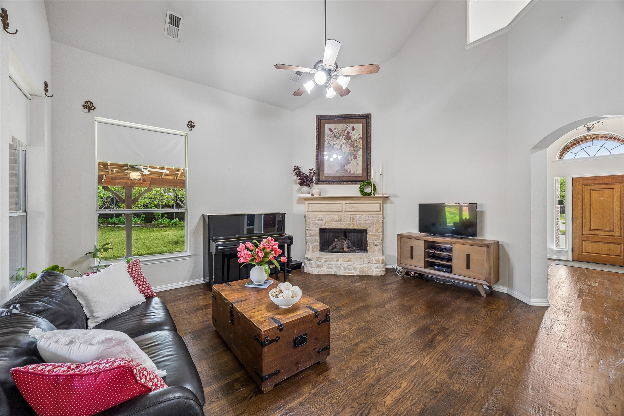 1717 Buckthorne Drive