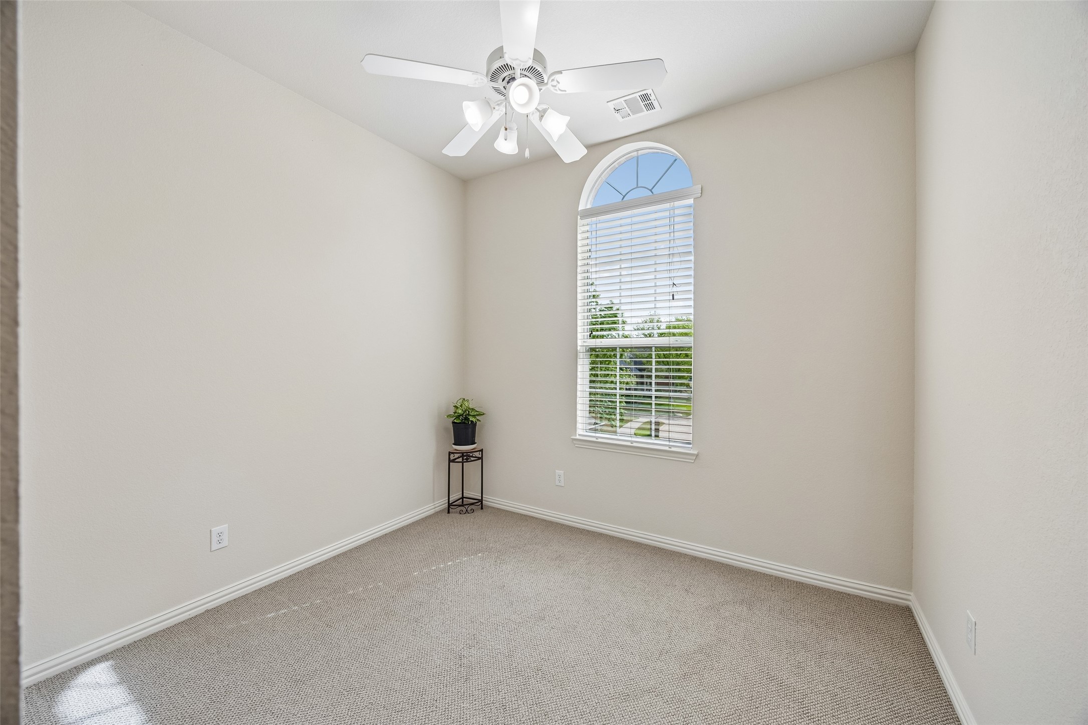 1717 Buckthorne Drive