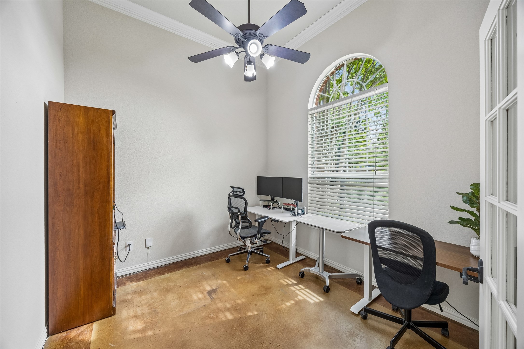 1717 Buckthorne Drive