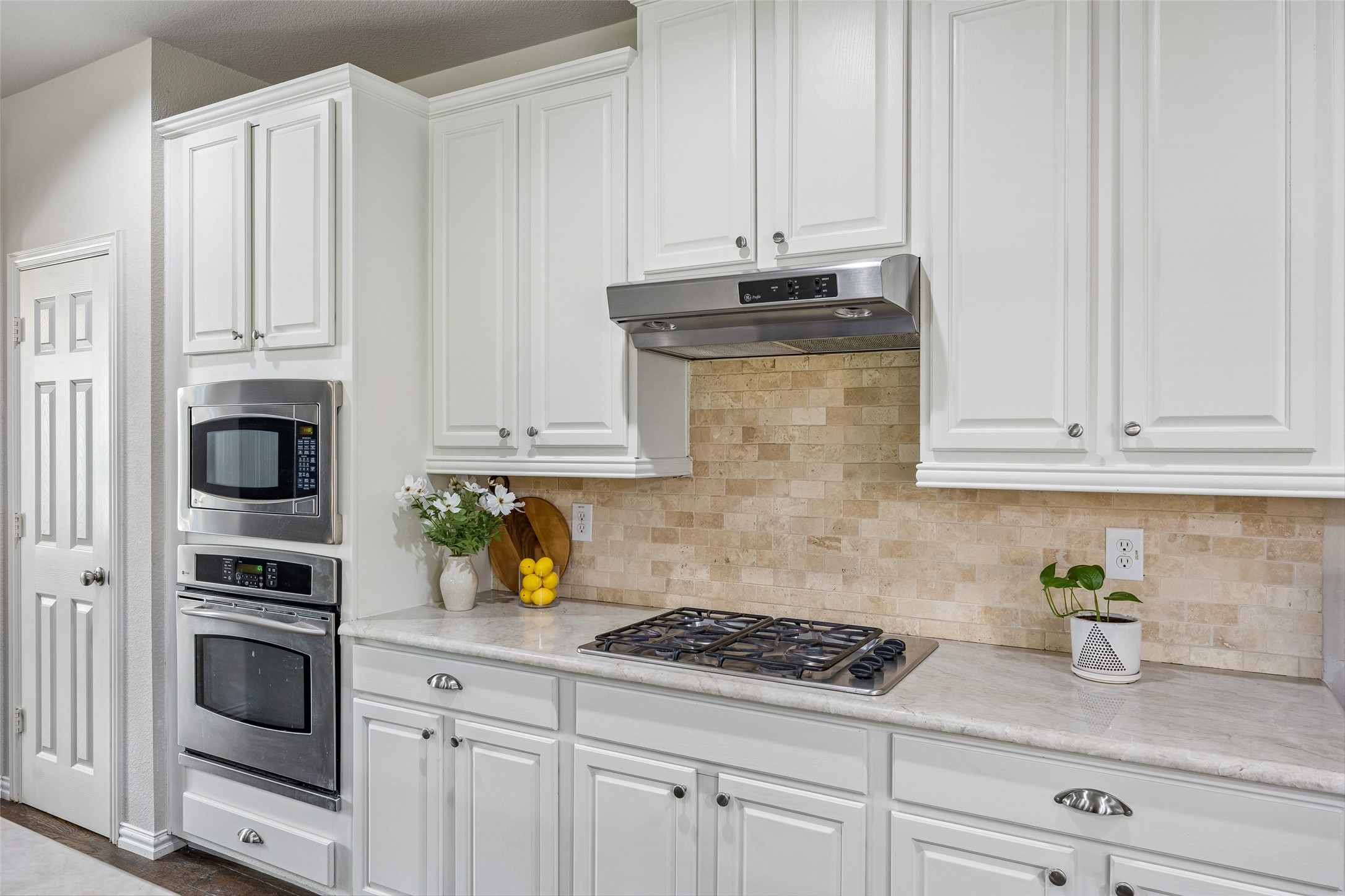 1717 Buckthorne Drive