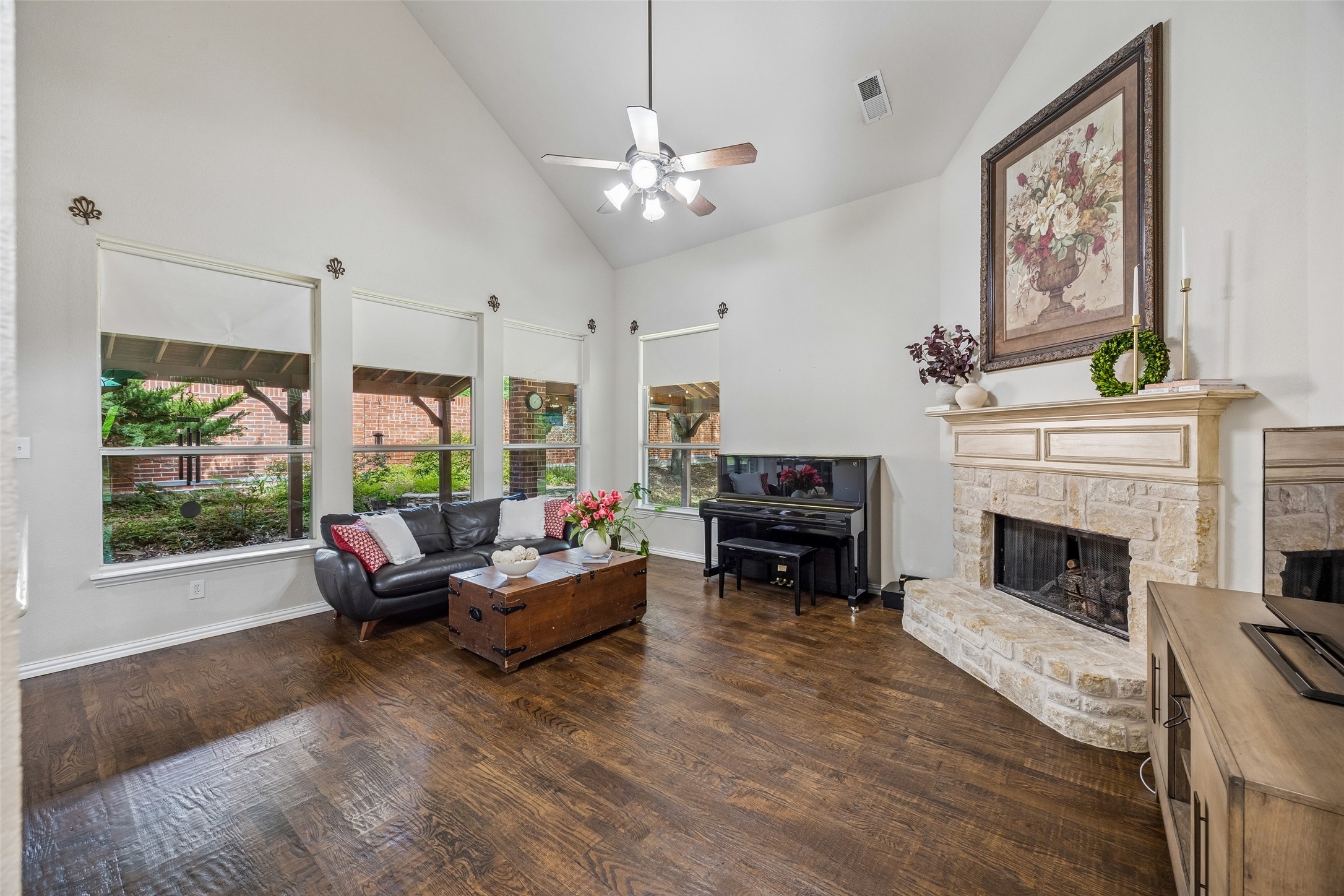 1717 Buckthorne Drive