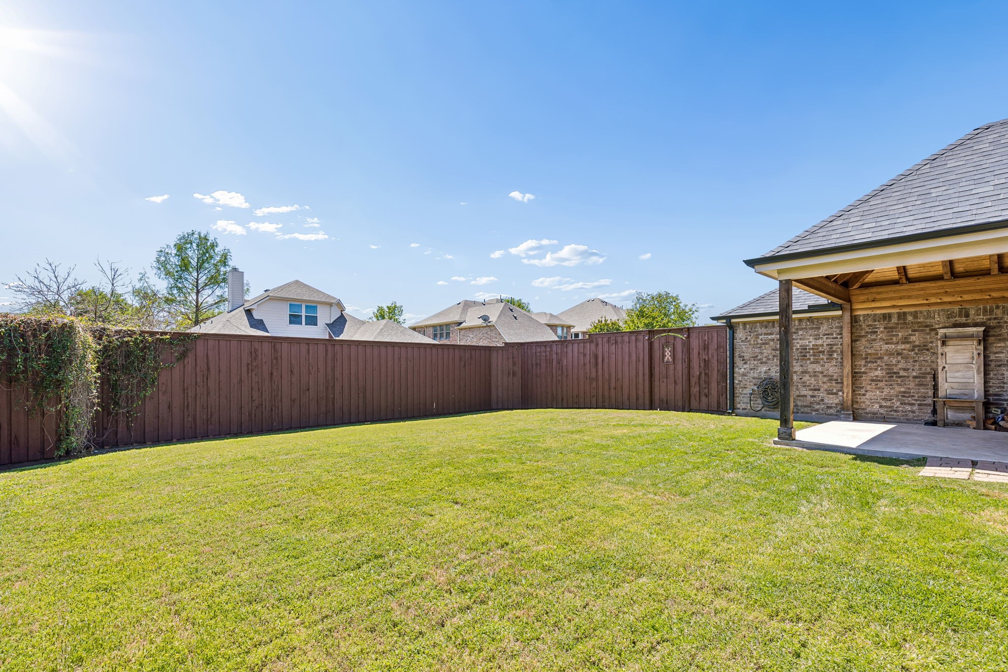 1616 Ponderosa Drive