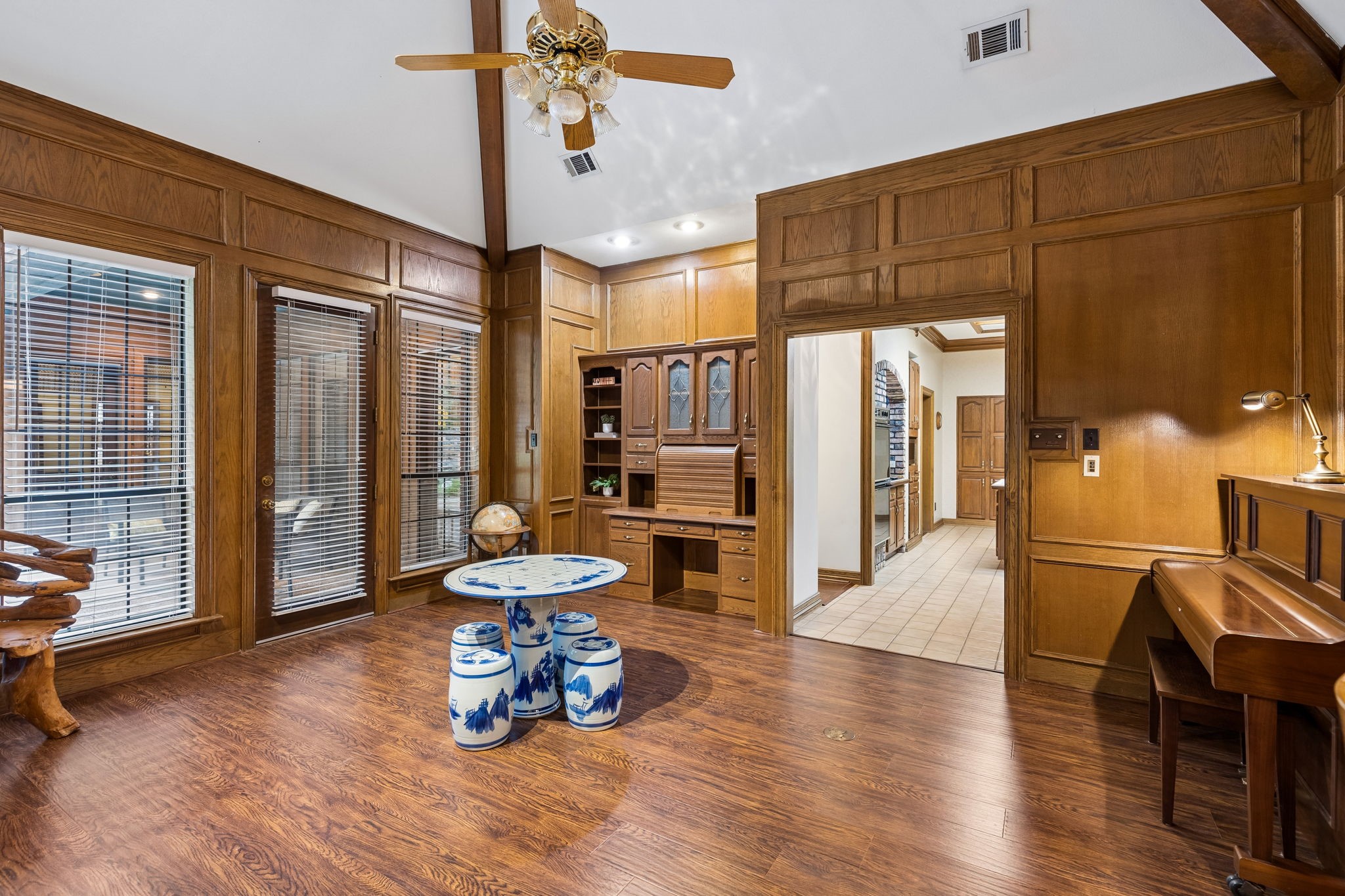 950 Willow Court