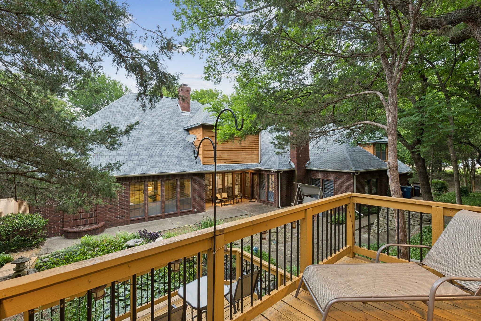 950 Willow Court