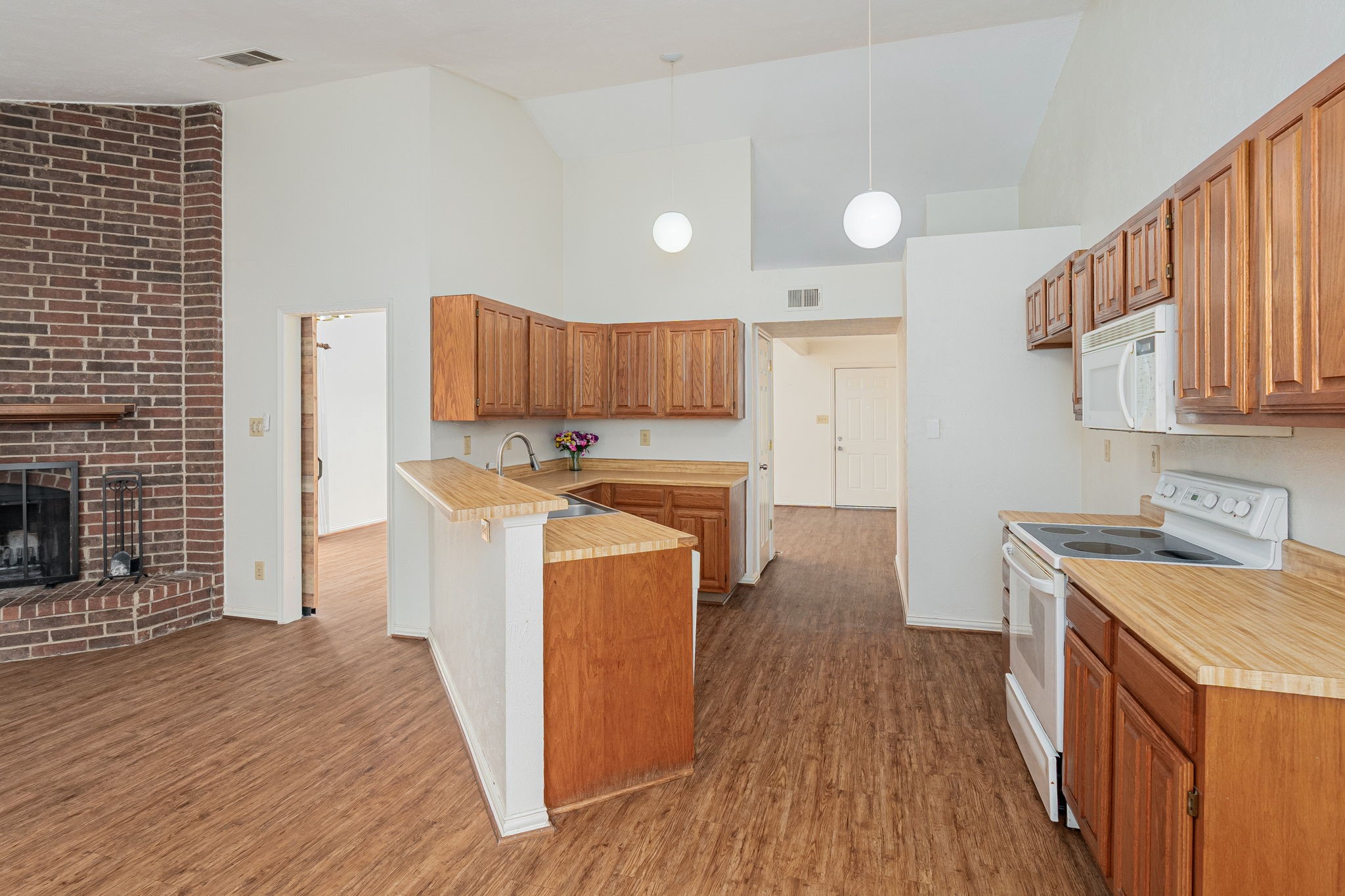 557 Gillespie Drive
