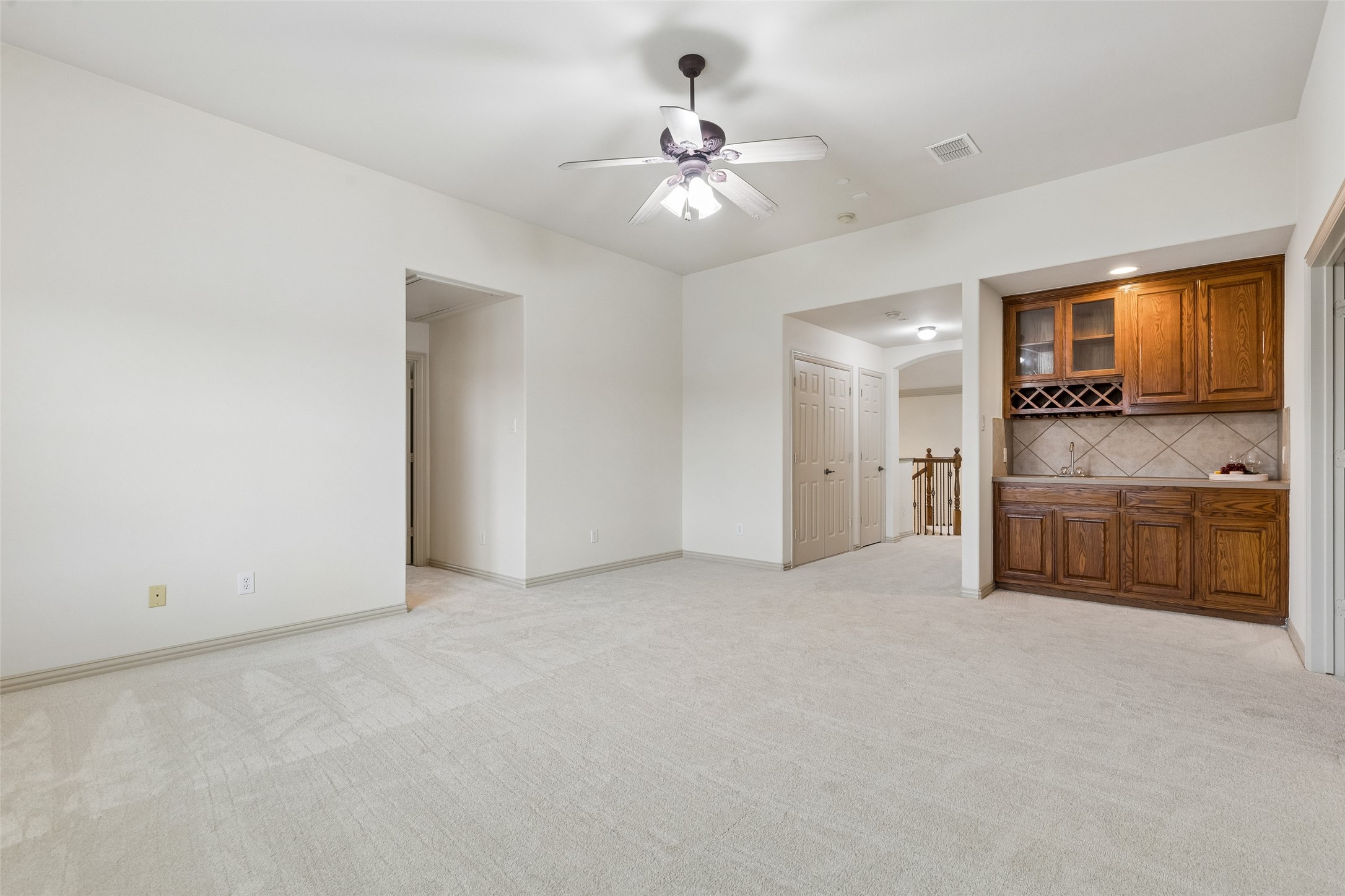 631 Lakeridge Drive