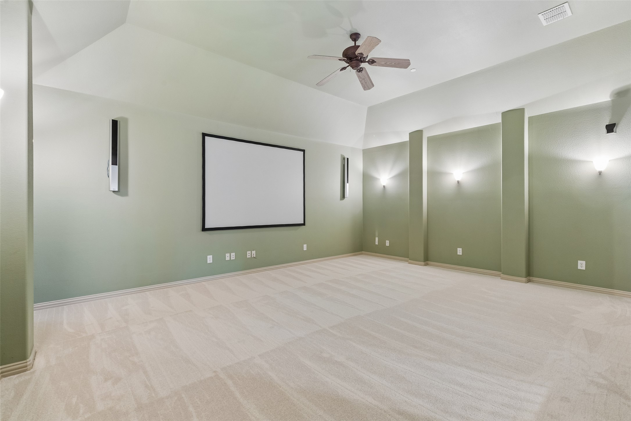 631 Lakeridge Drive