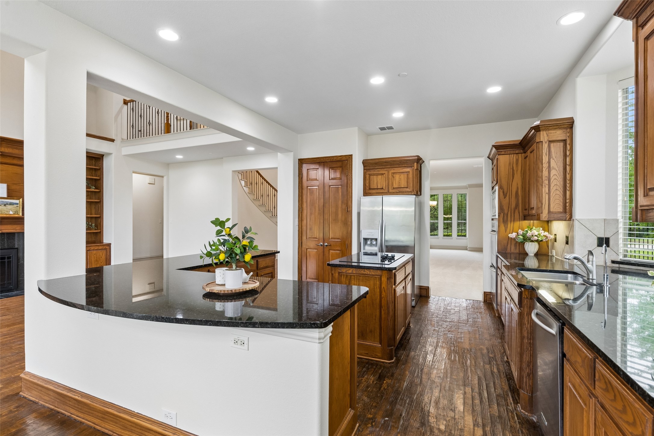631 Lakeridge Drive