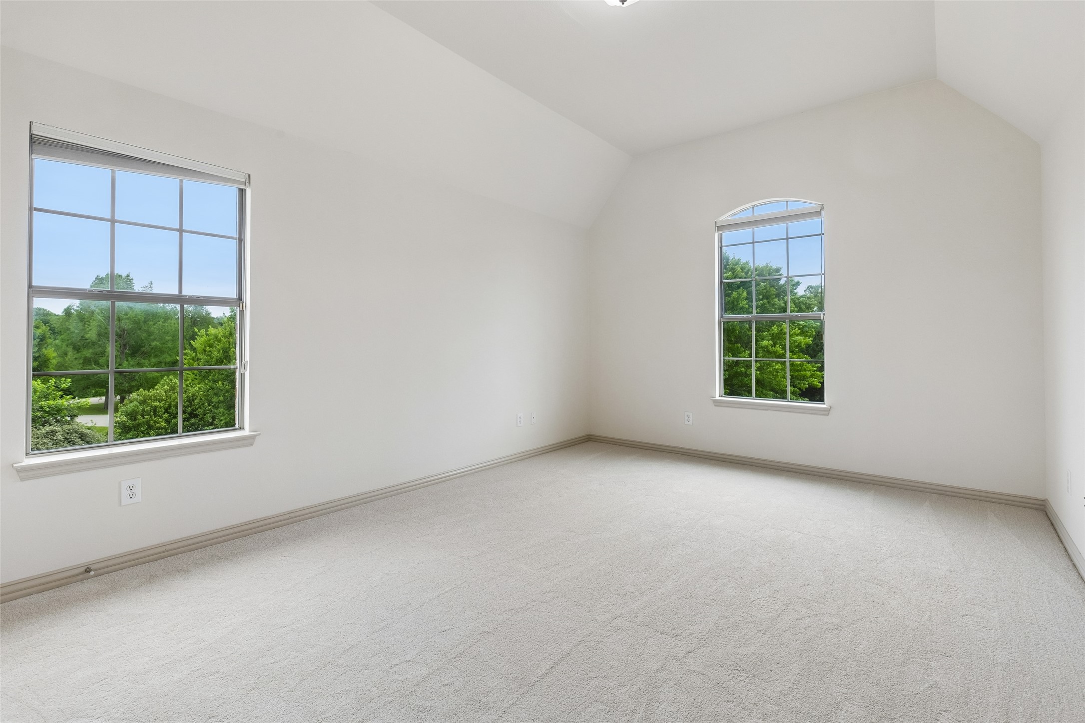 631 Lakeridge Drive