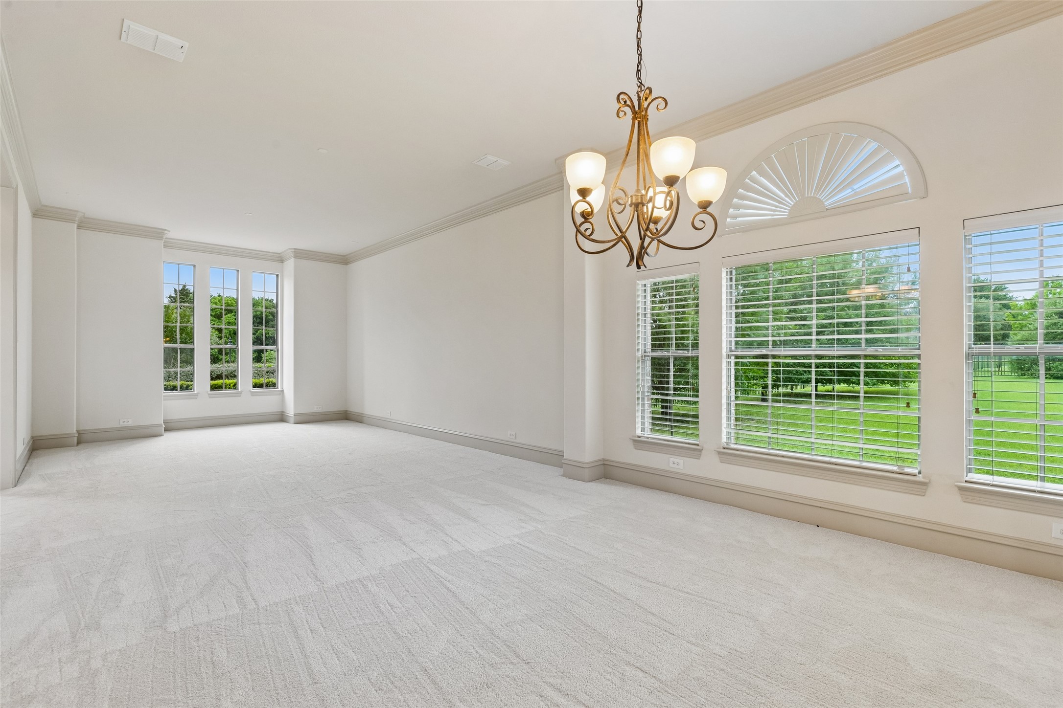 631 Lakeridge Drive