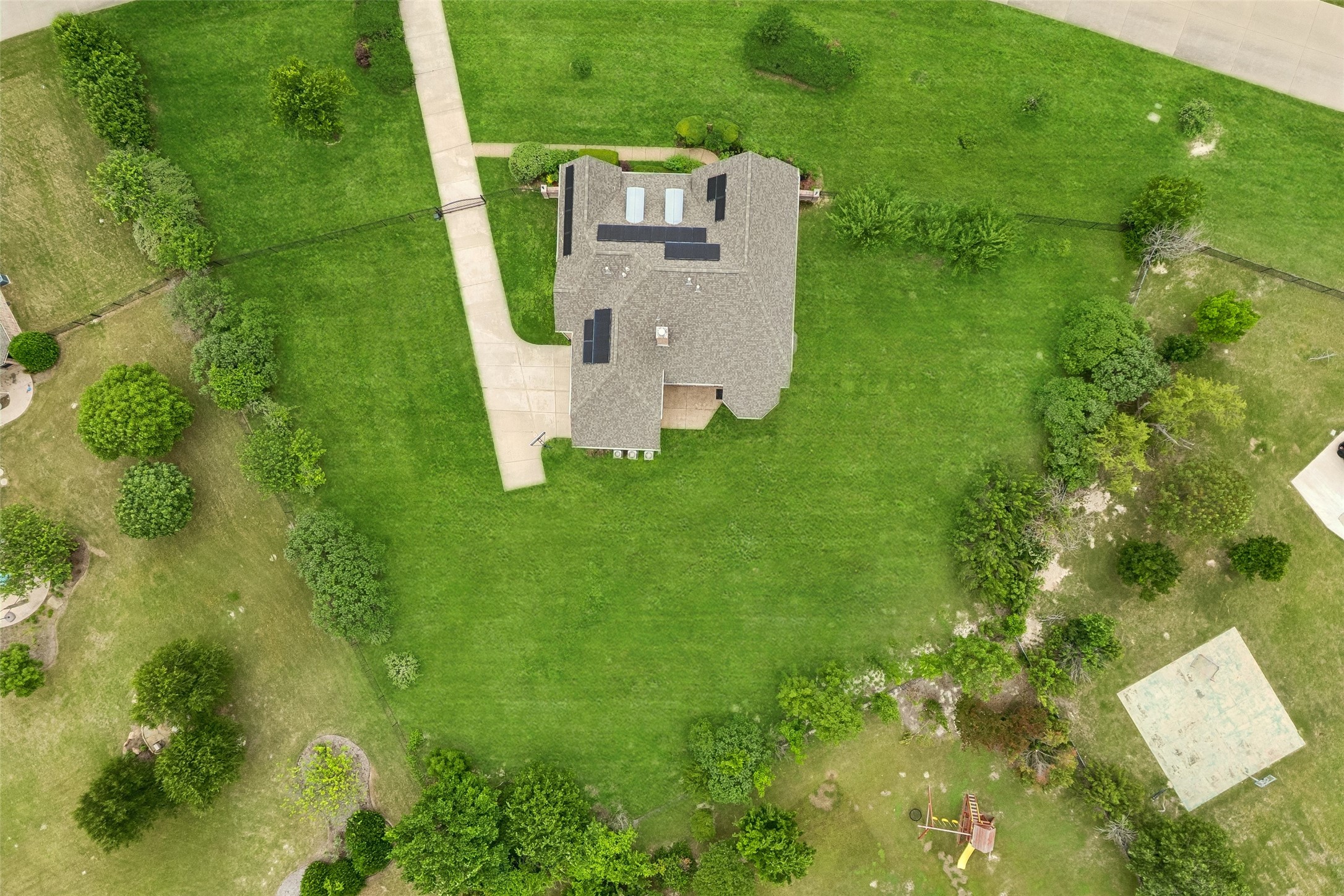 631 Lakeridge Drive