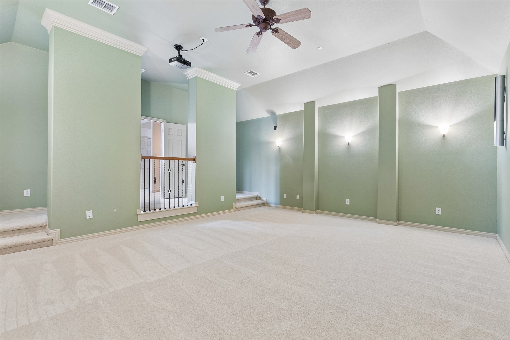 631 Lakeridge Drive
