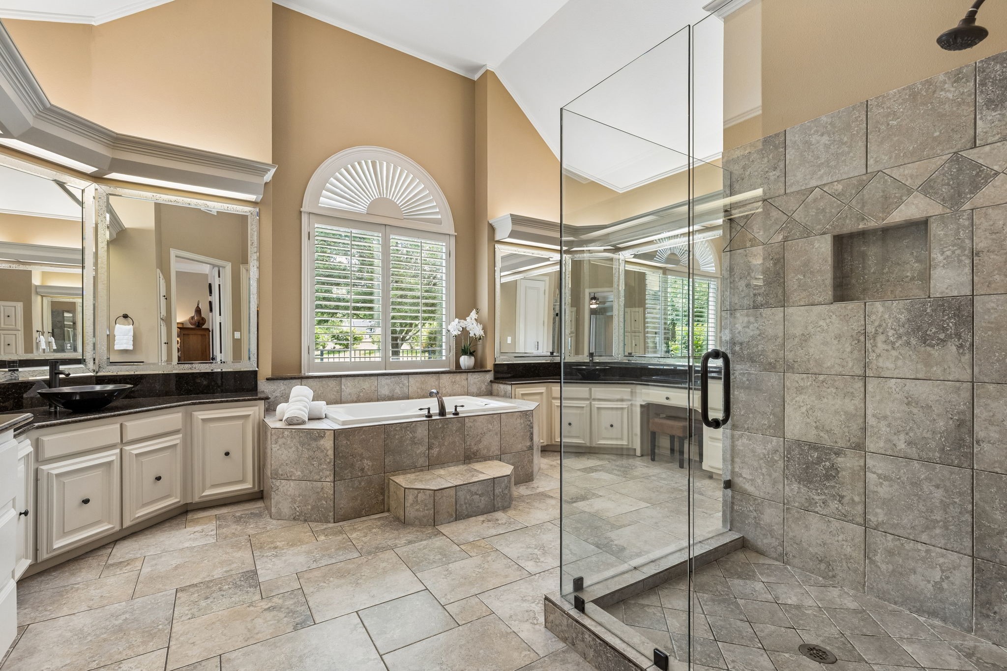 310 Deer Path