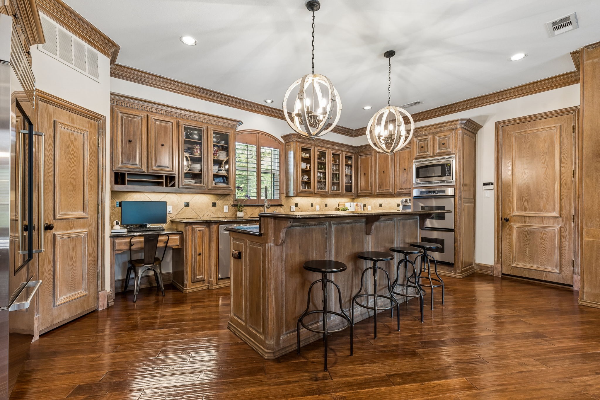 310 Deer Path