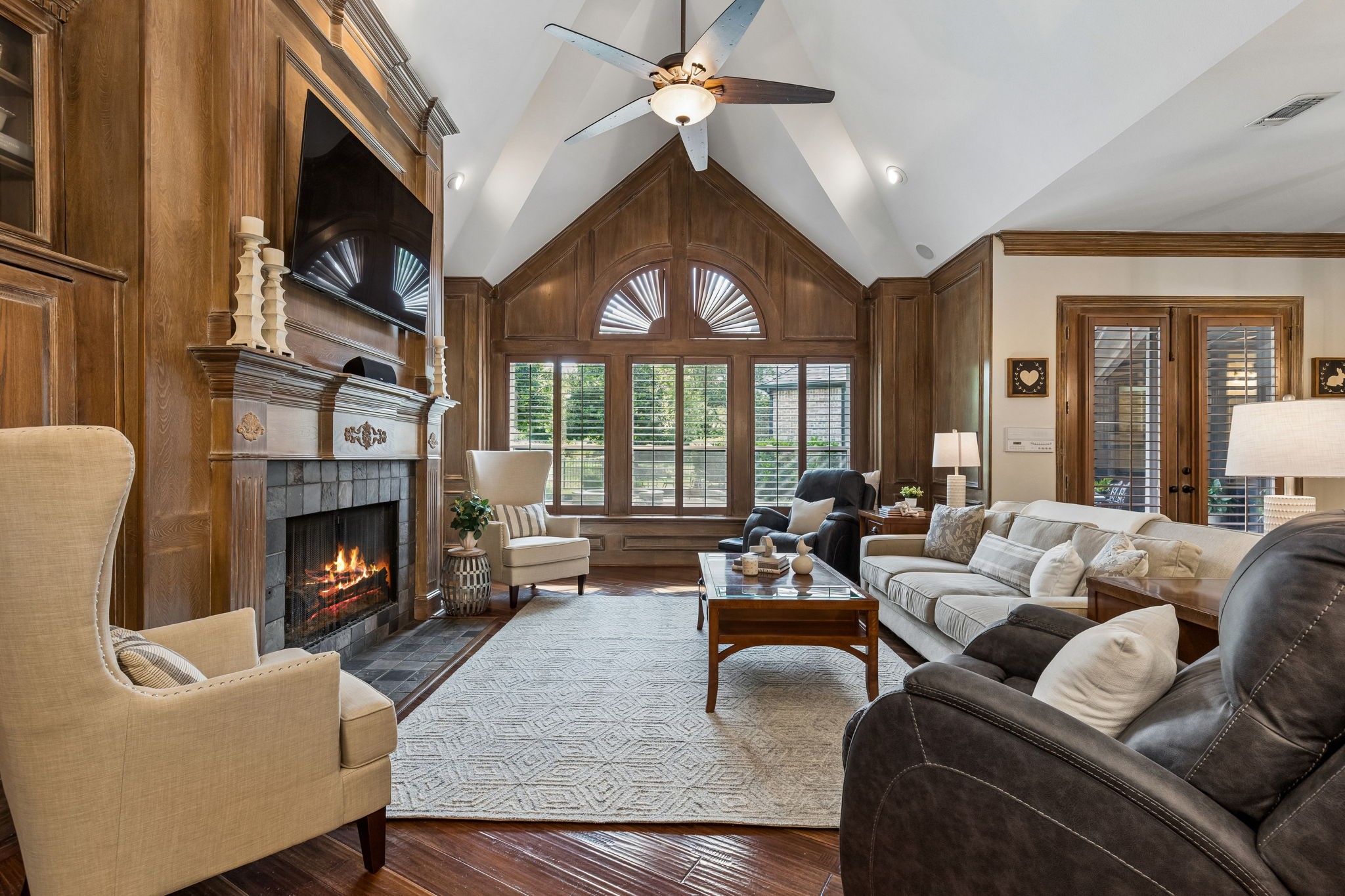 310 Deer Path