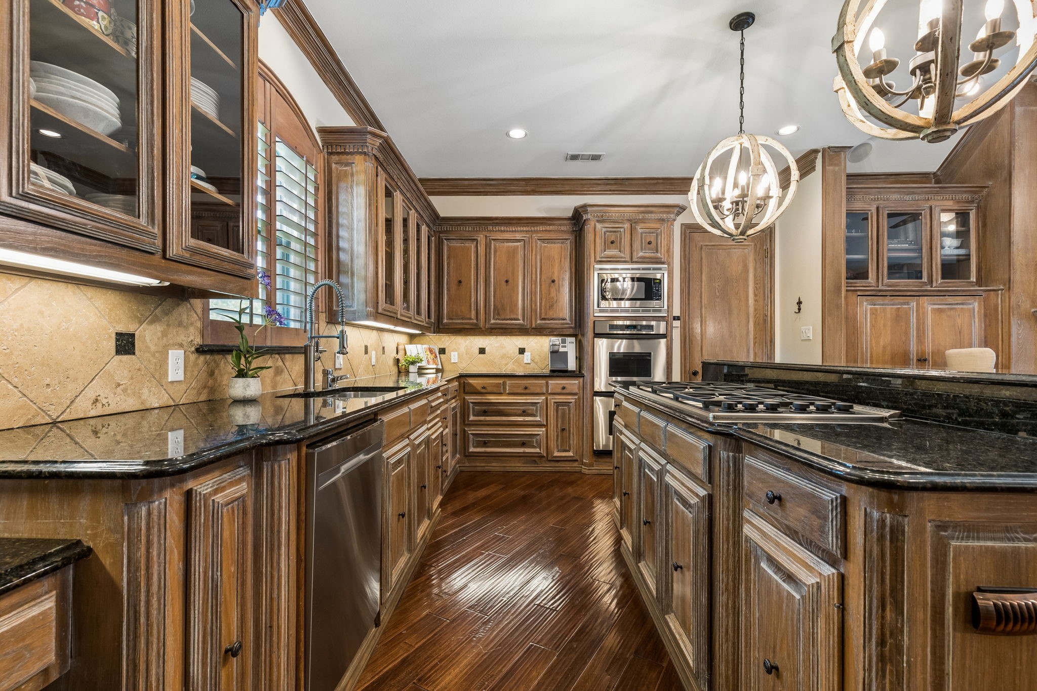 310 Deer Path