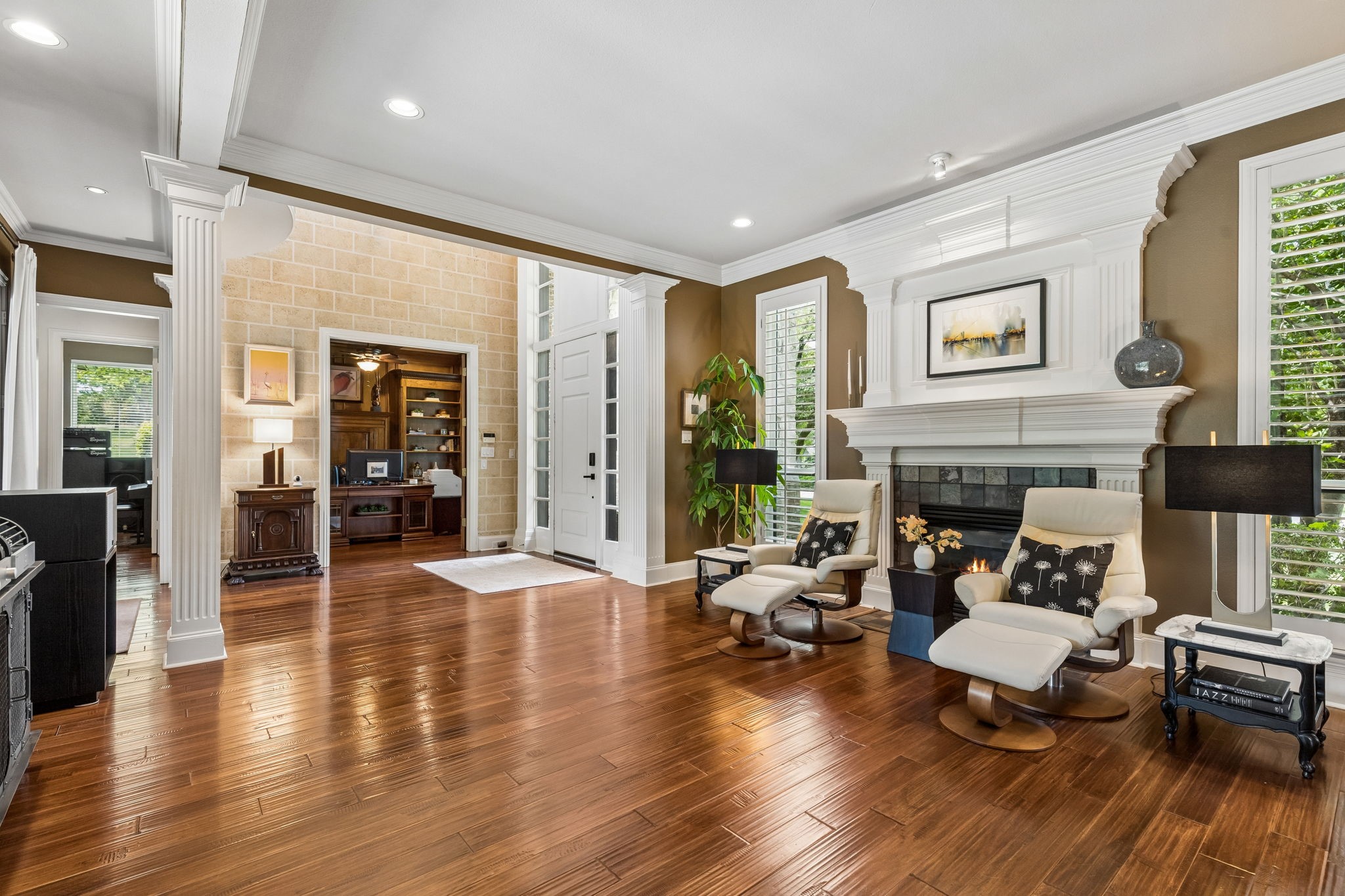 310 Deer Path