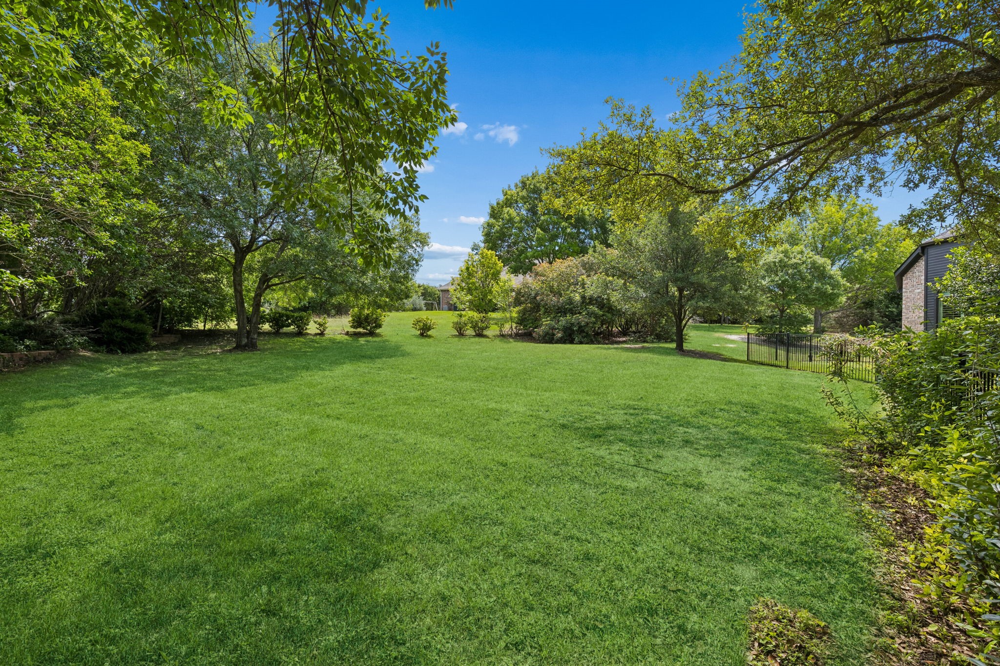 310 Deer Path