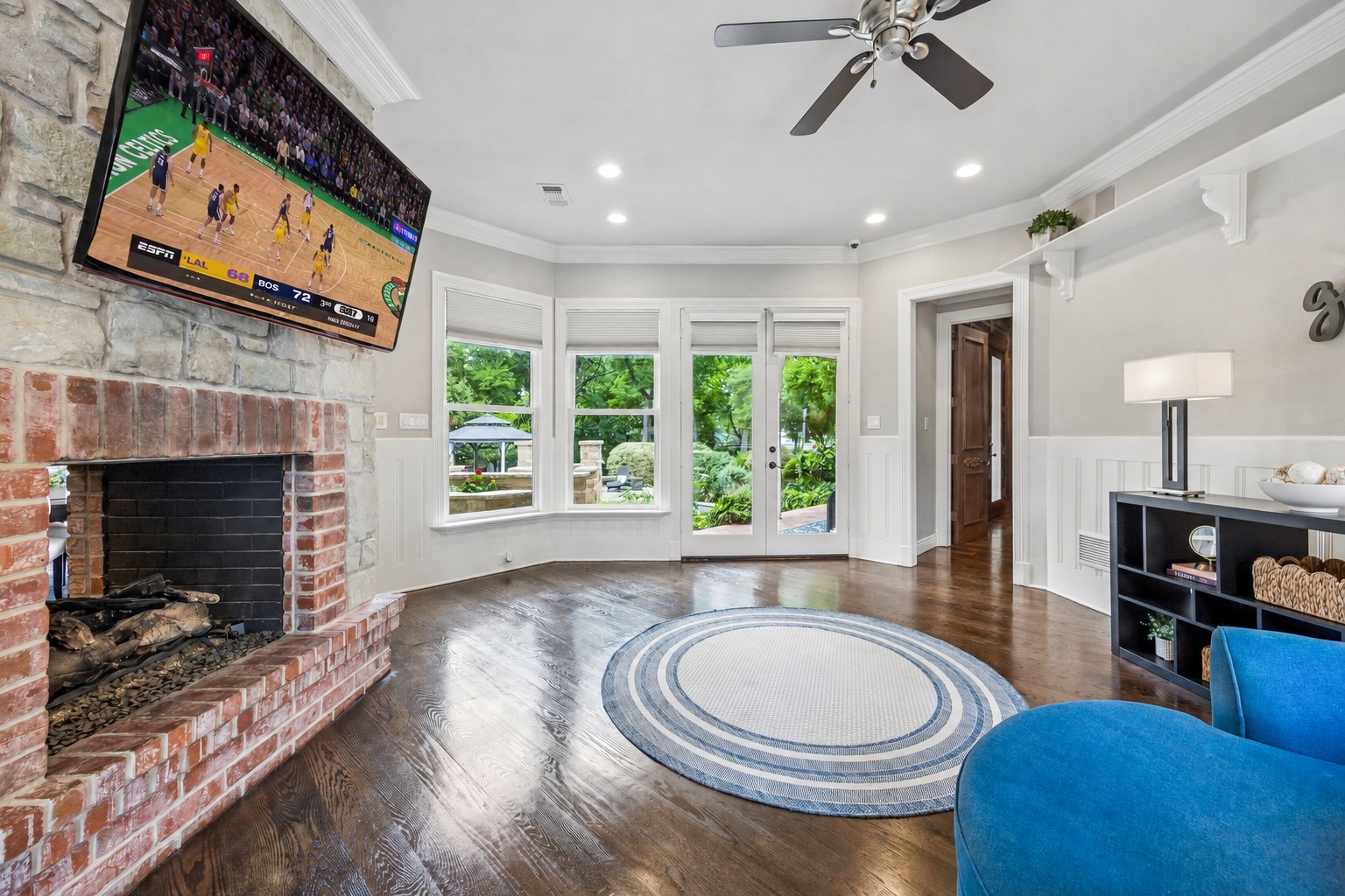 1 Woody Crest Circle