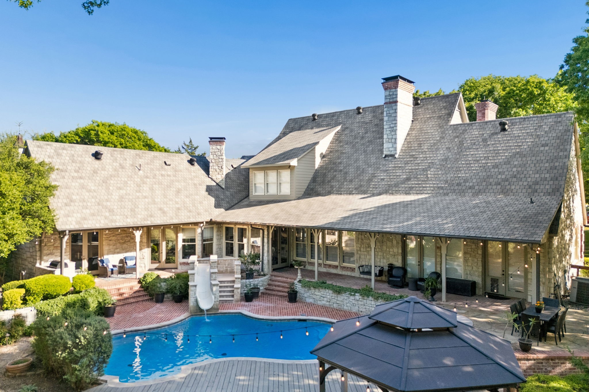1 Woody Crest Circle