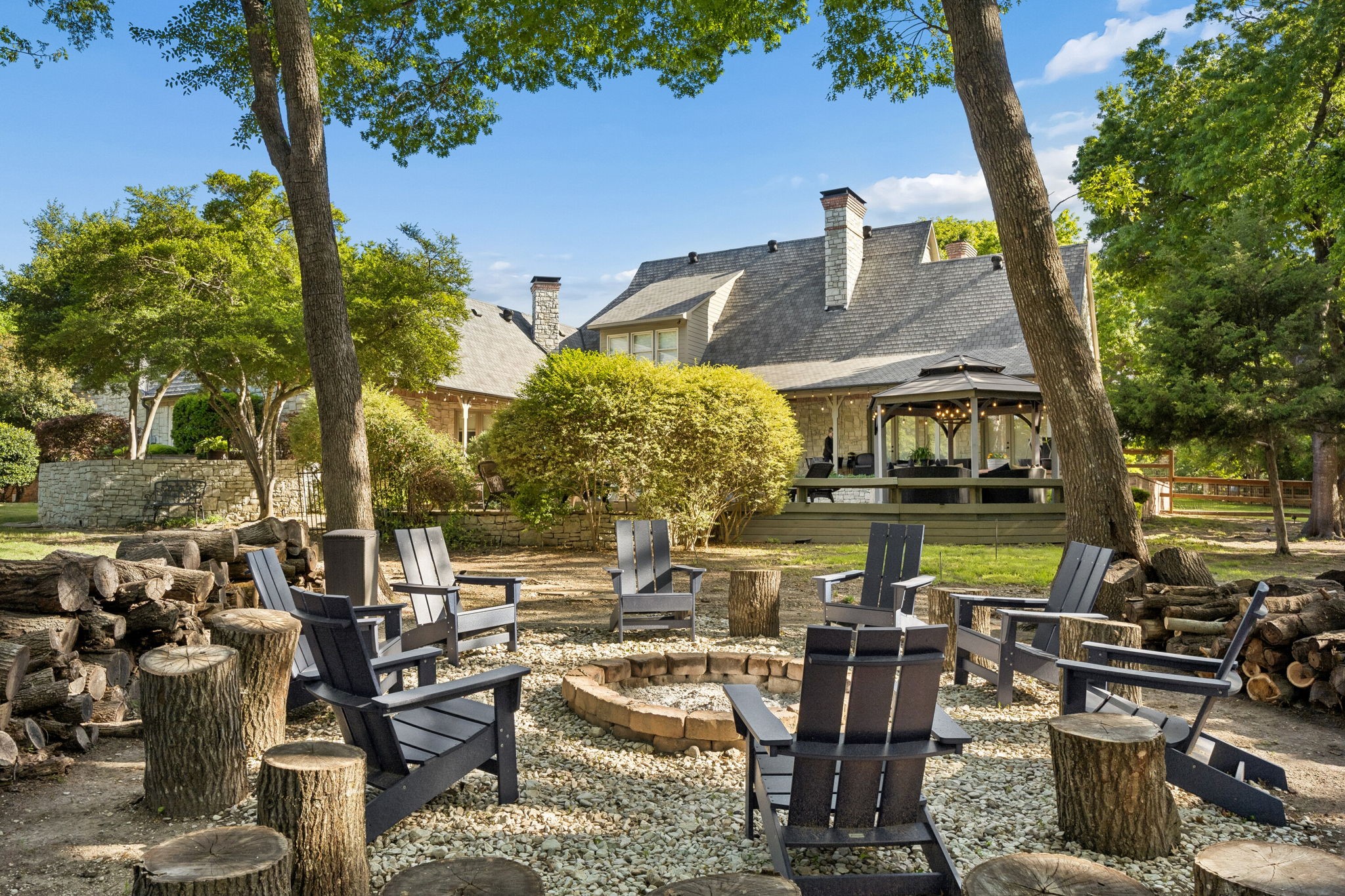 1 Woody Crest Circle