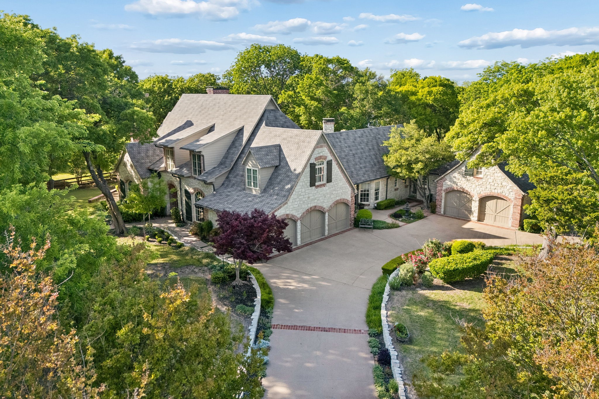 1 Woody Crest Circle