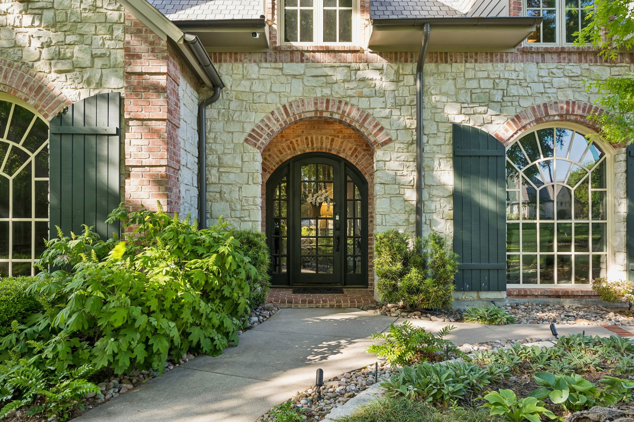 1 Woody Crest Circle