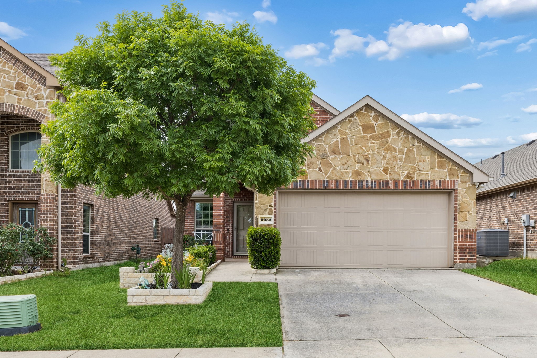9953 Copperhead Lane