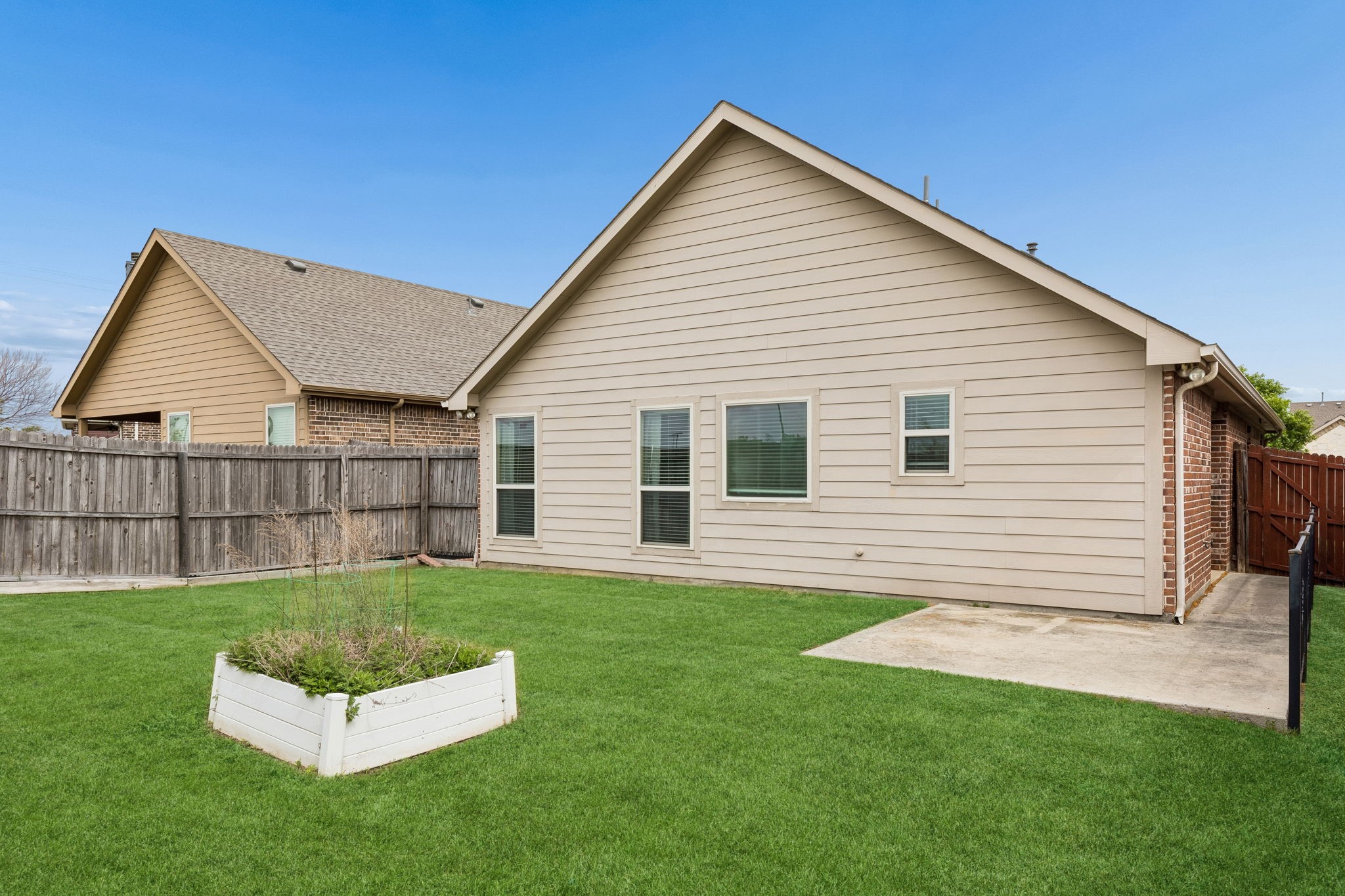 9953 Copperhead Lane