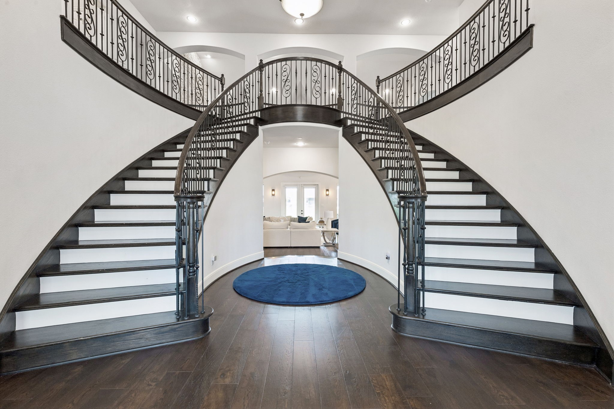5008 Kingston Court