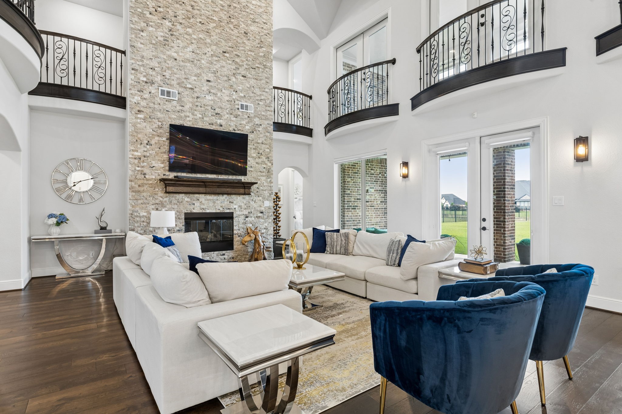 5008 Kingston Court