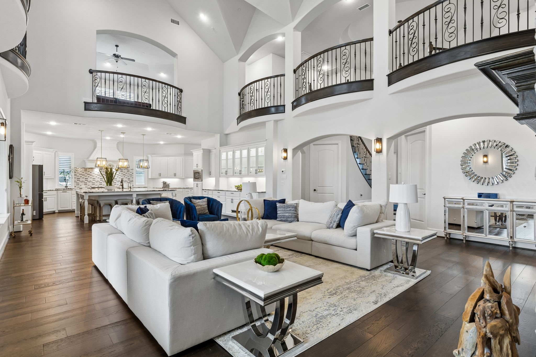 5008 Kingston Court