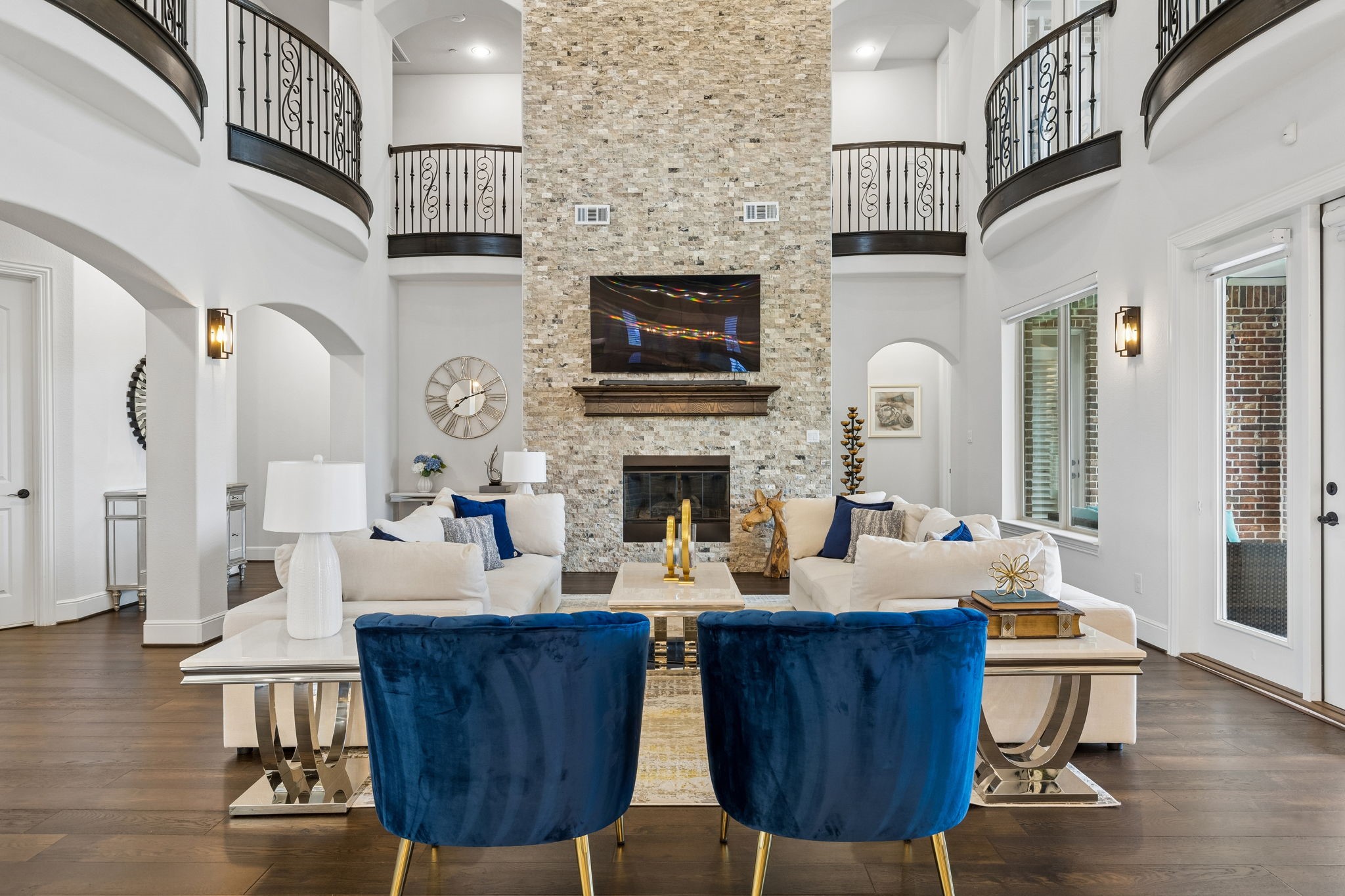 5008 Kingston Court