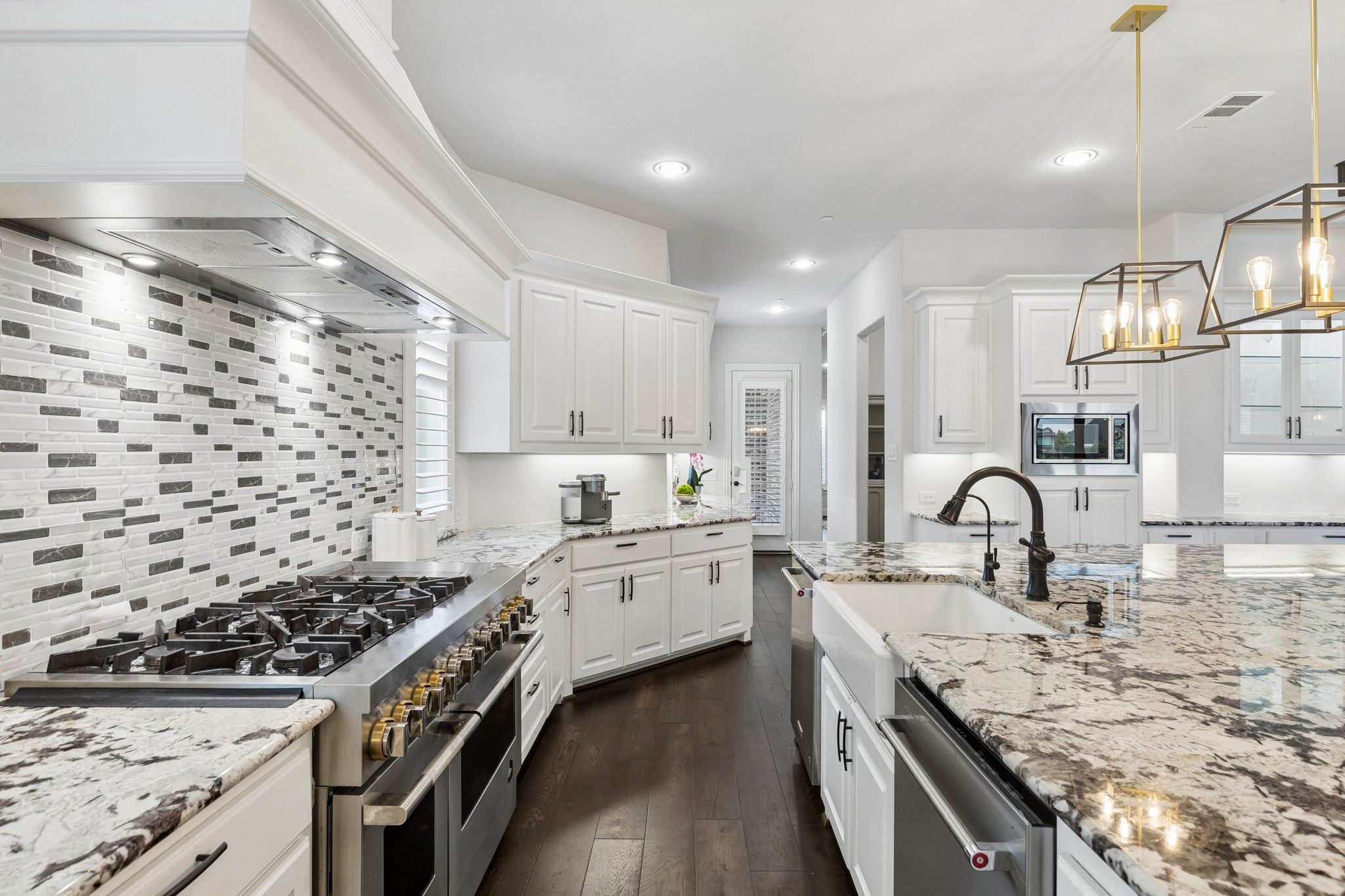5008 Kingston Court