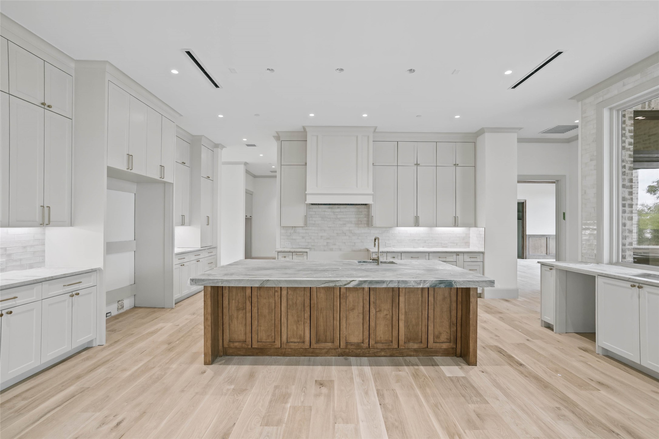 801 Walden Pond Way