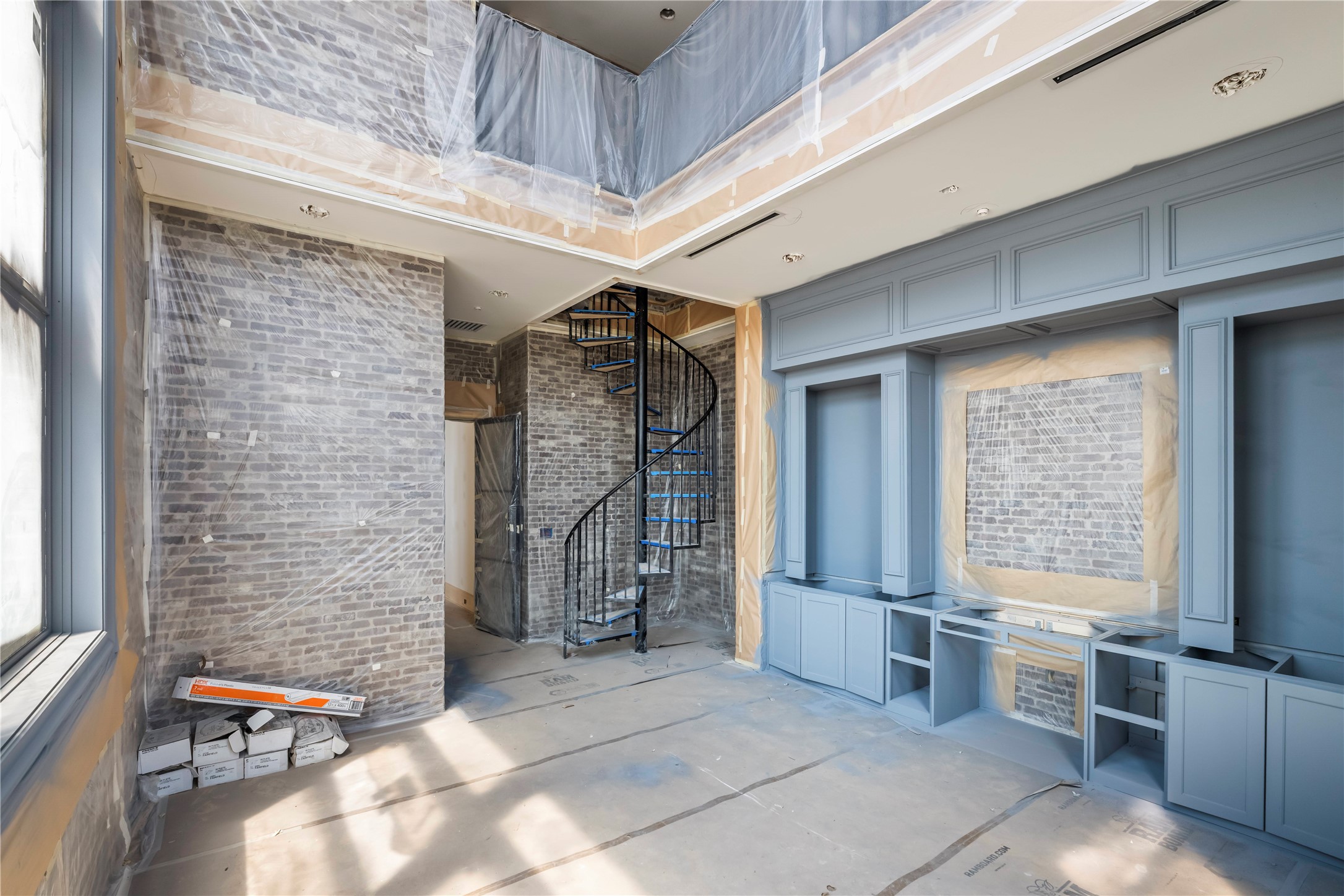 801 Walden Pond Way