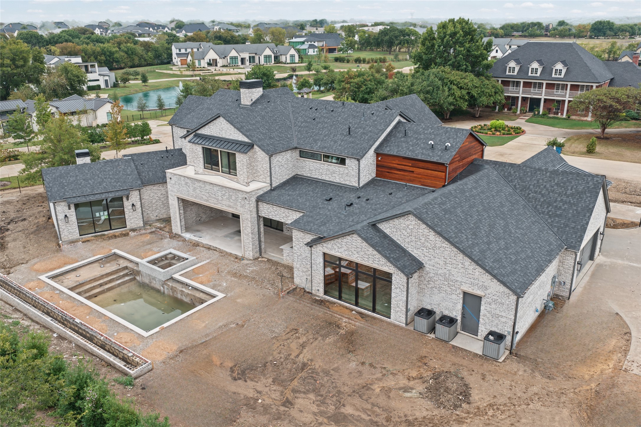 801 Walden Pond Way