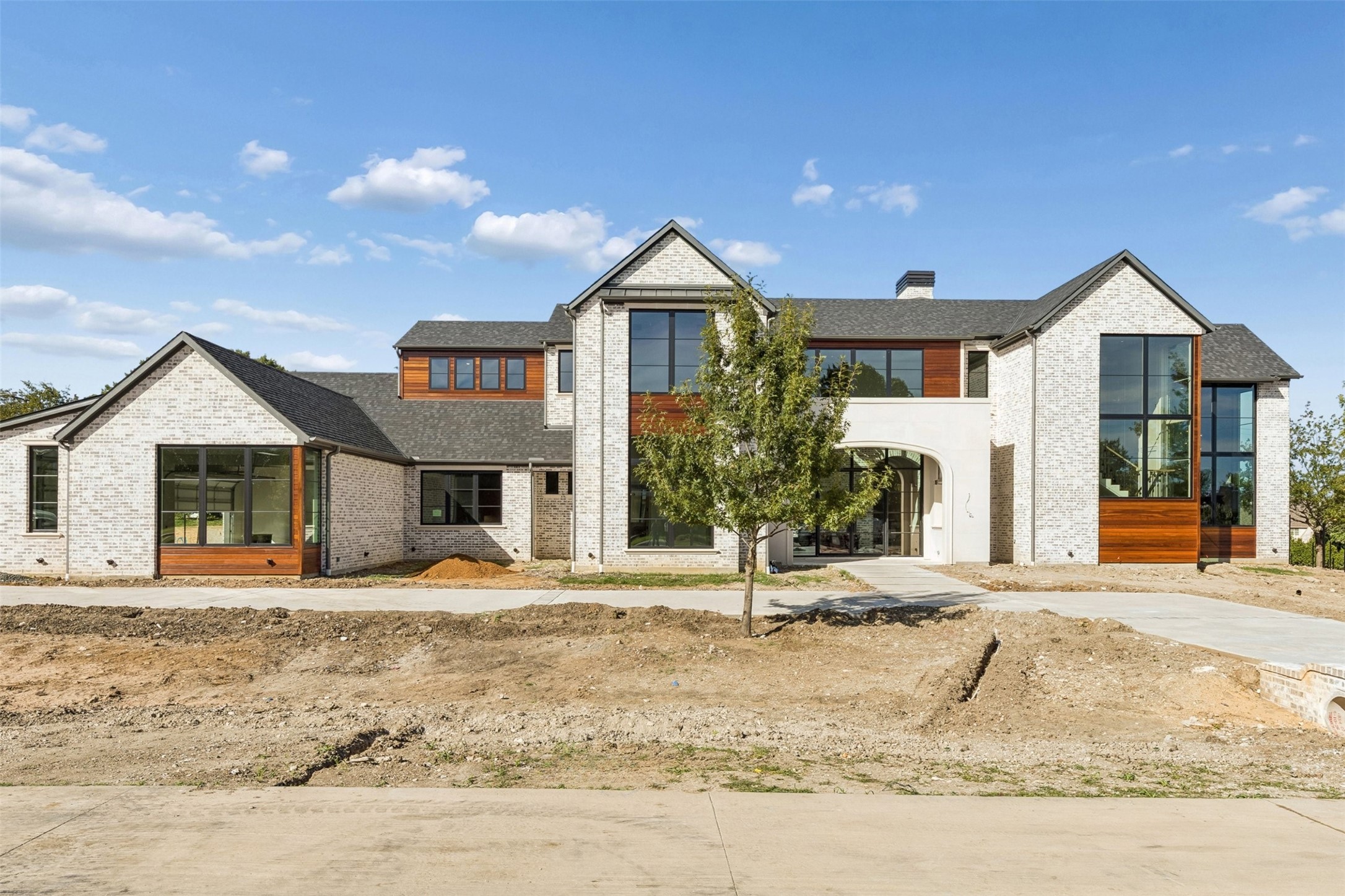 801 Walden Pond Way
