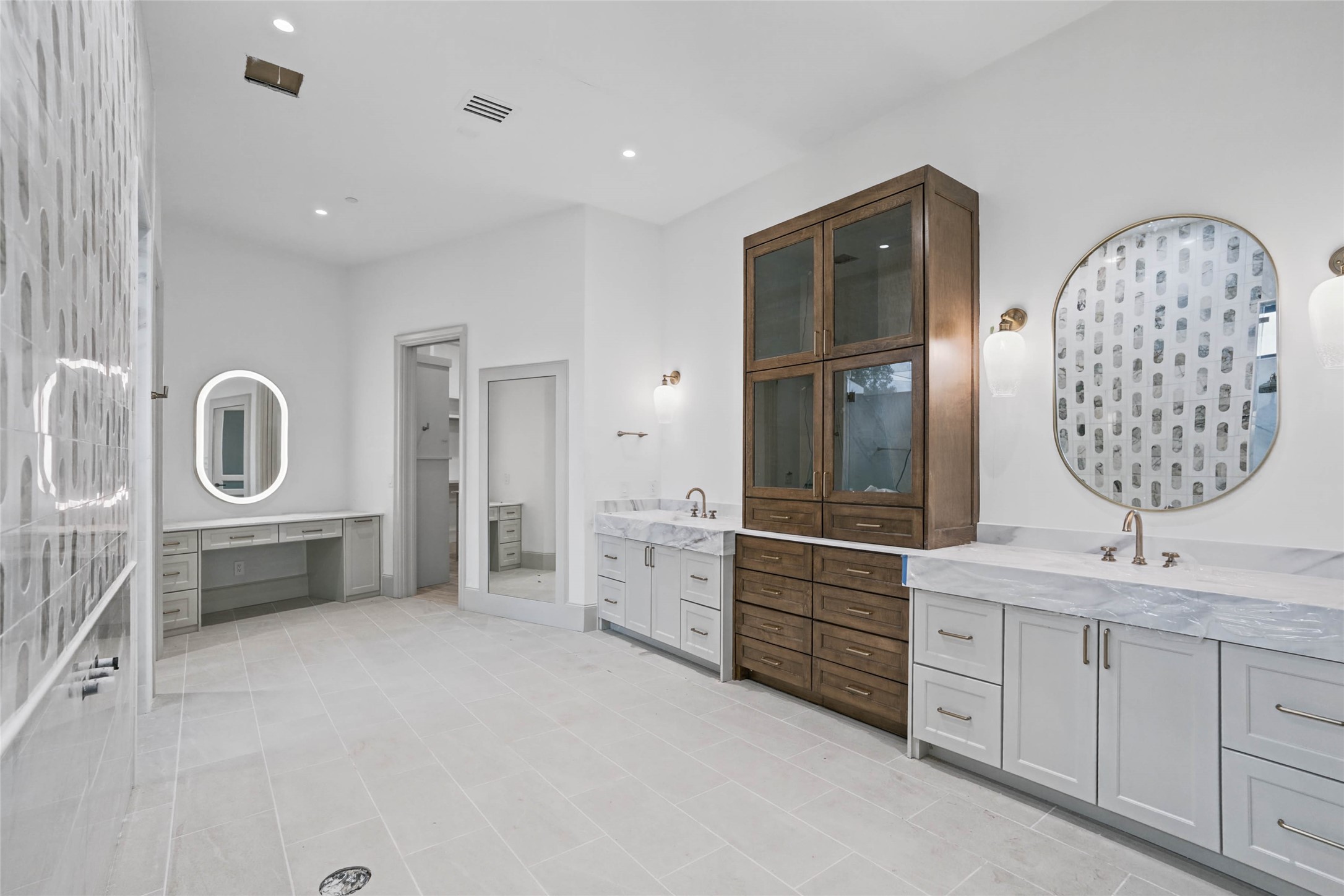 801 Walden Pond Way