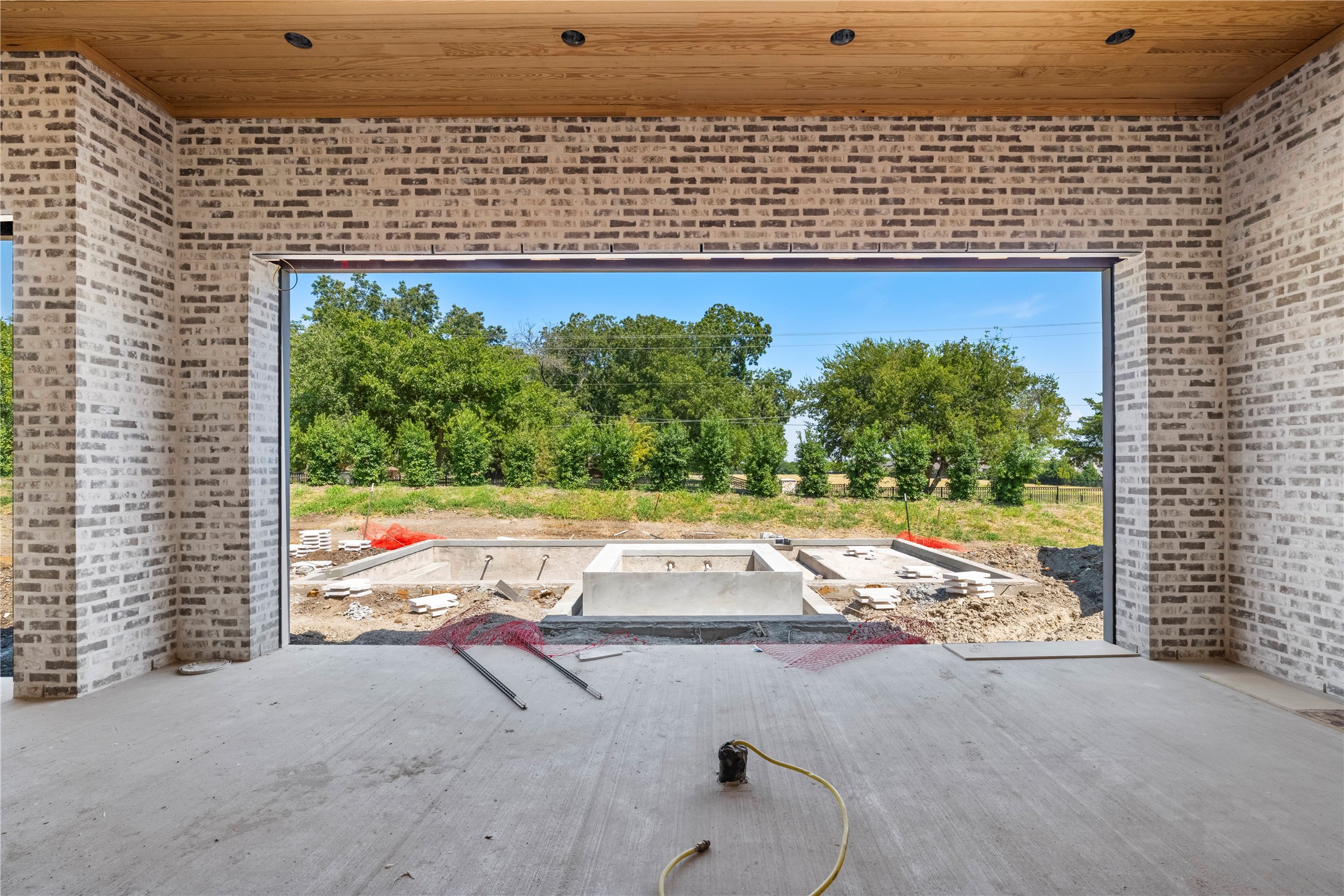 801 Walden Pond Way