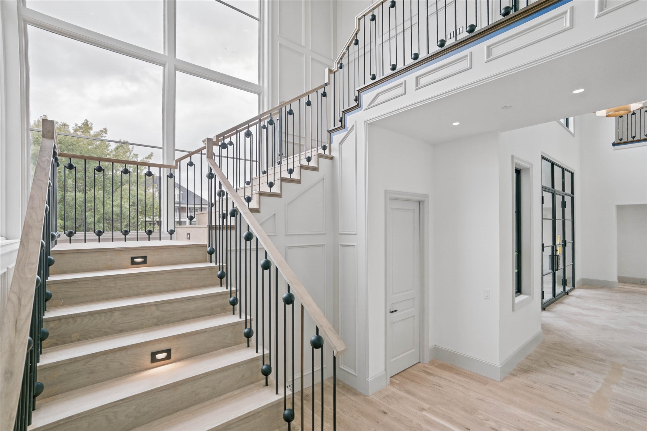 801 Walden Pond Way