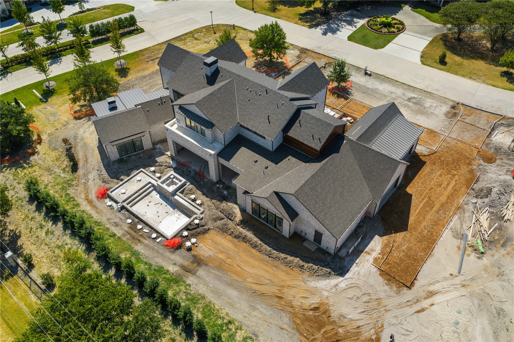 801 Walden Pond Way
