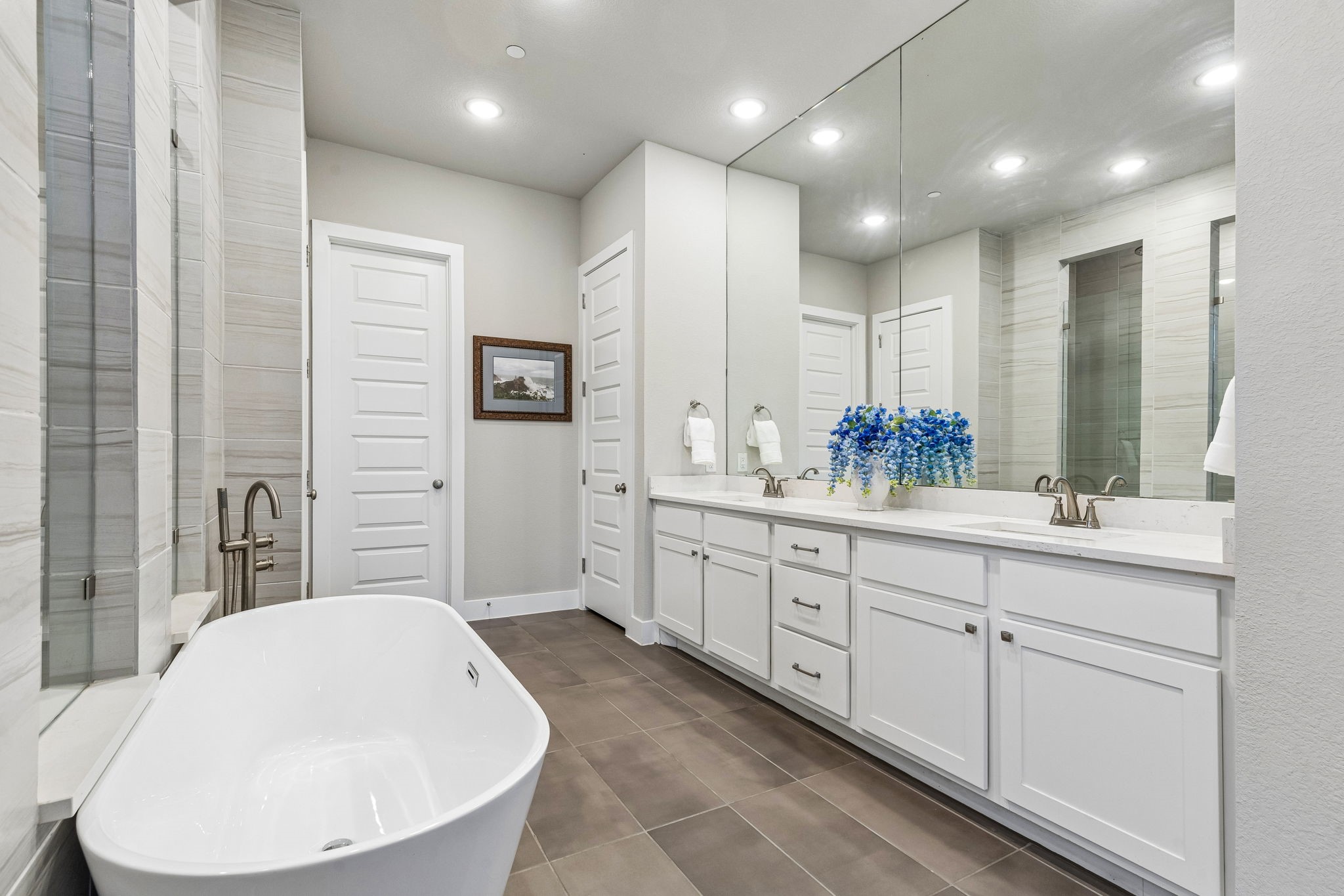 1205 Kitchens Drive
