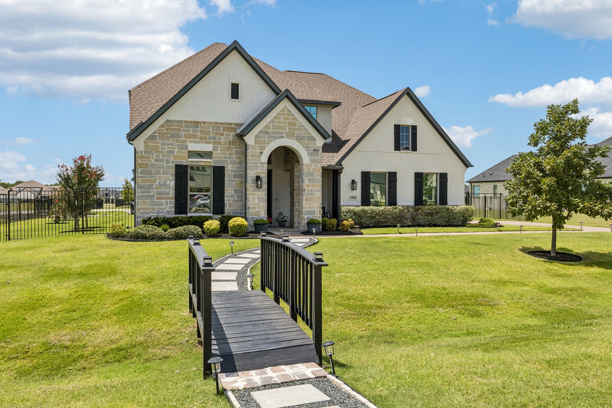 1205 Kitchens Drive