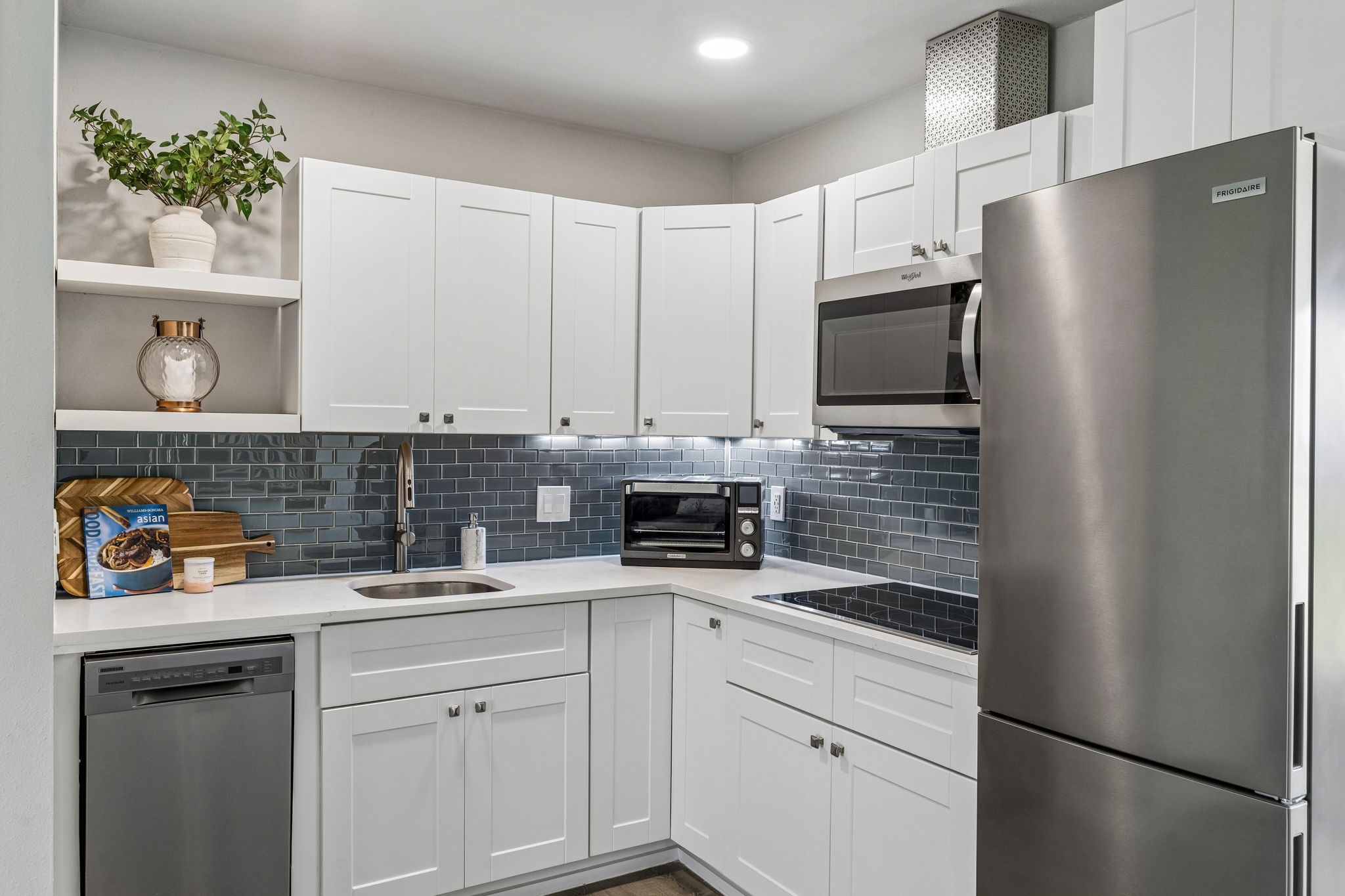 1205 Kitchens Drive