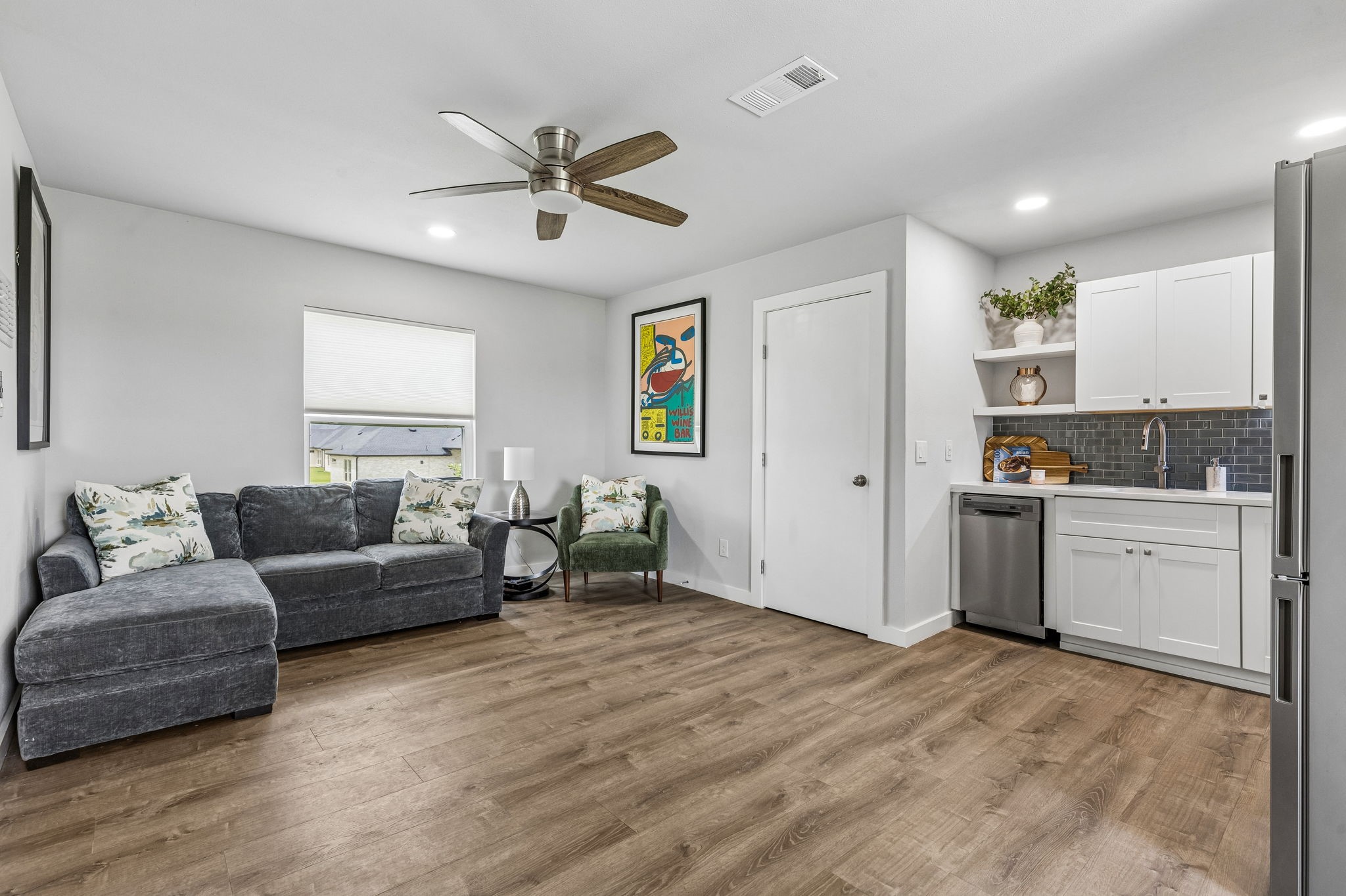 1205 Kitchens Drive