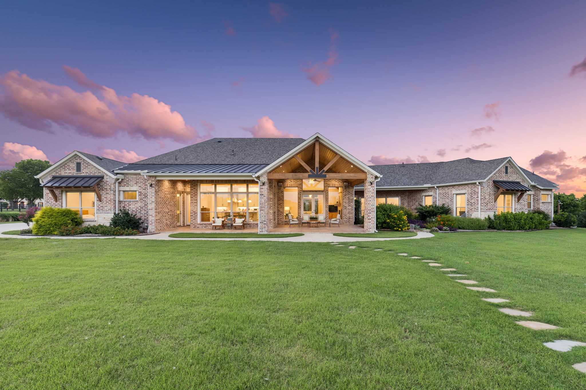 1500 Ford Lane